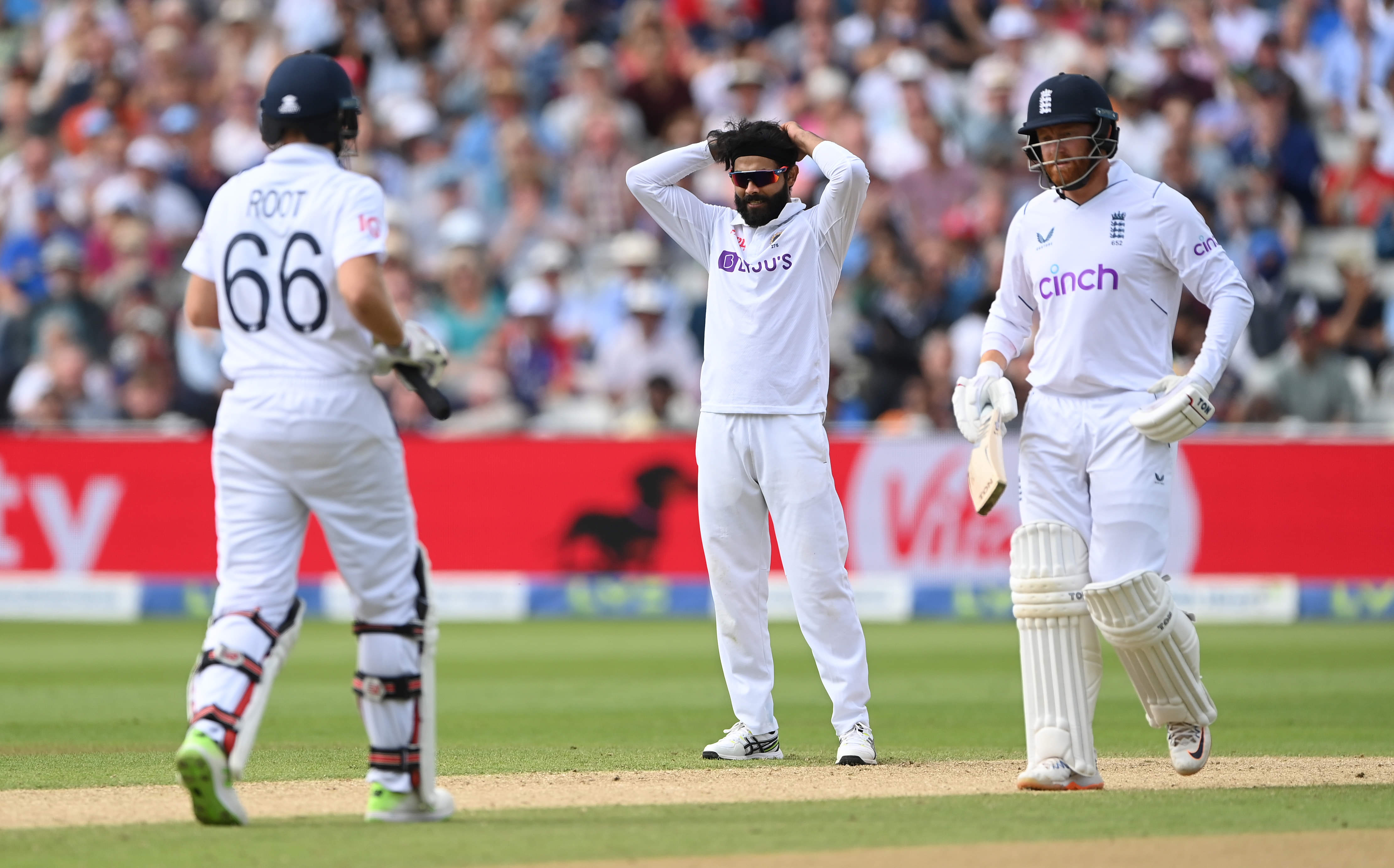 India's erratic day hands over the control to England