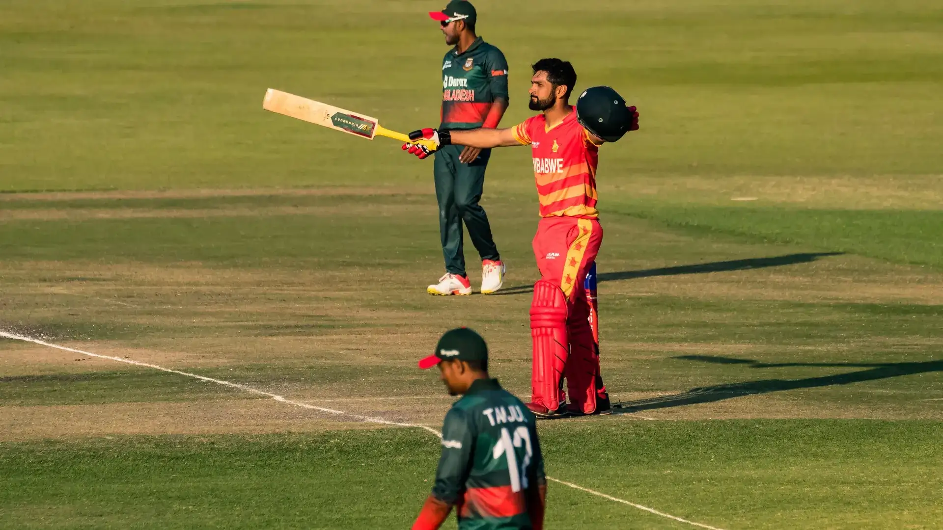 Raza, Kaia slam centuries as Zimbabwe stun Bangladesh

