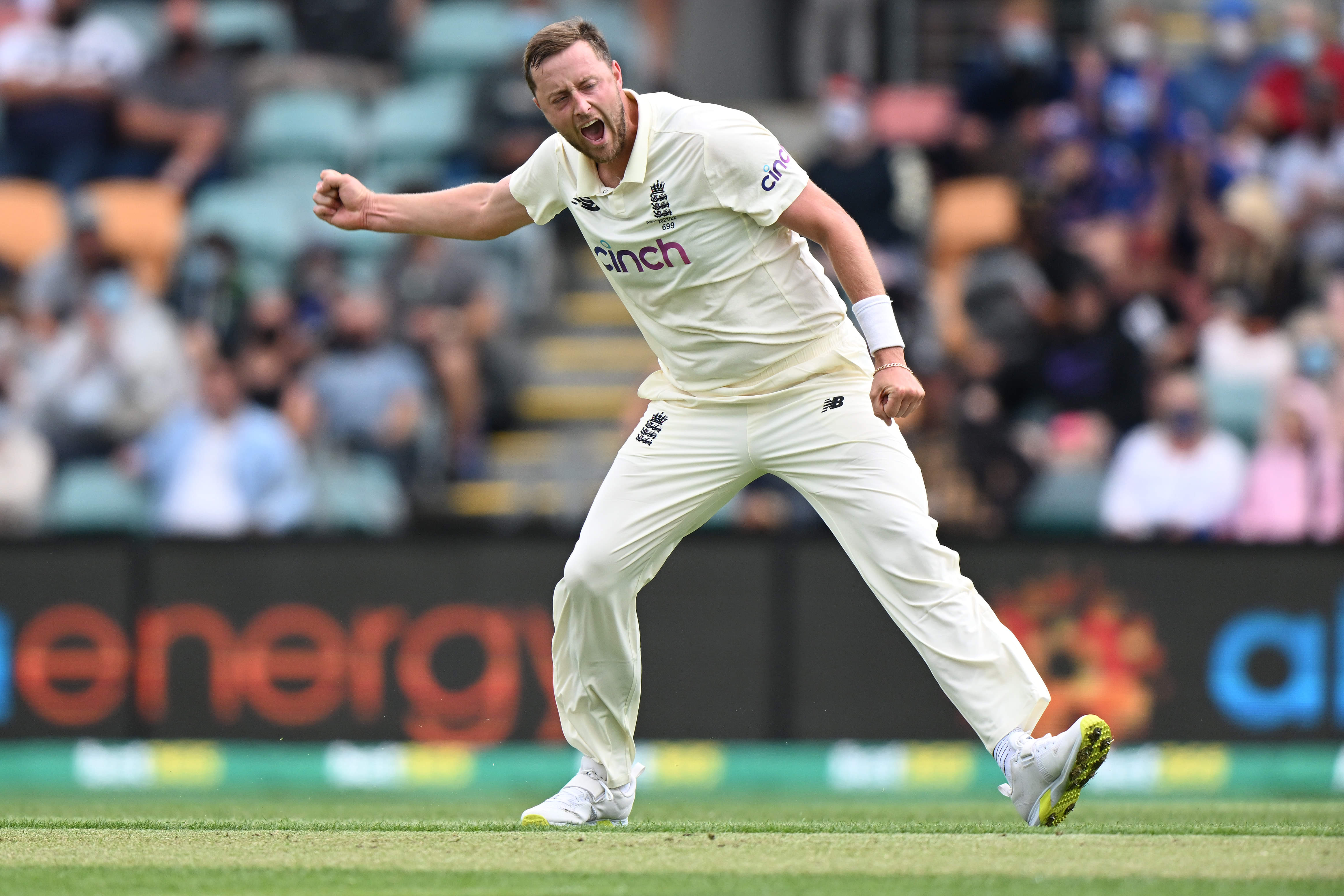 Ollie Robinson returns for Old Trafford Test as England leave out Matty Potts