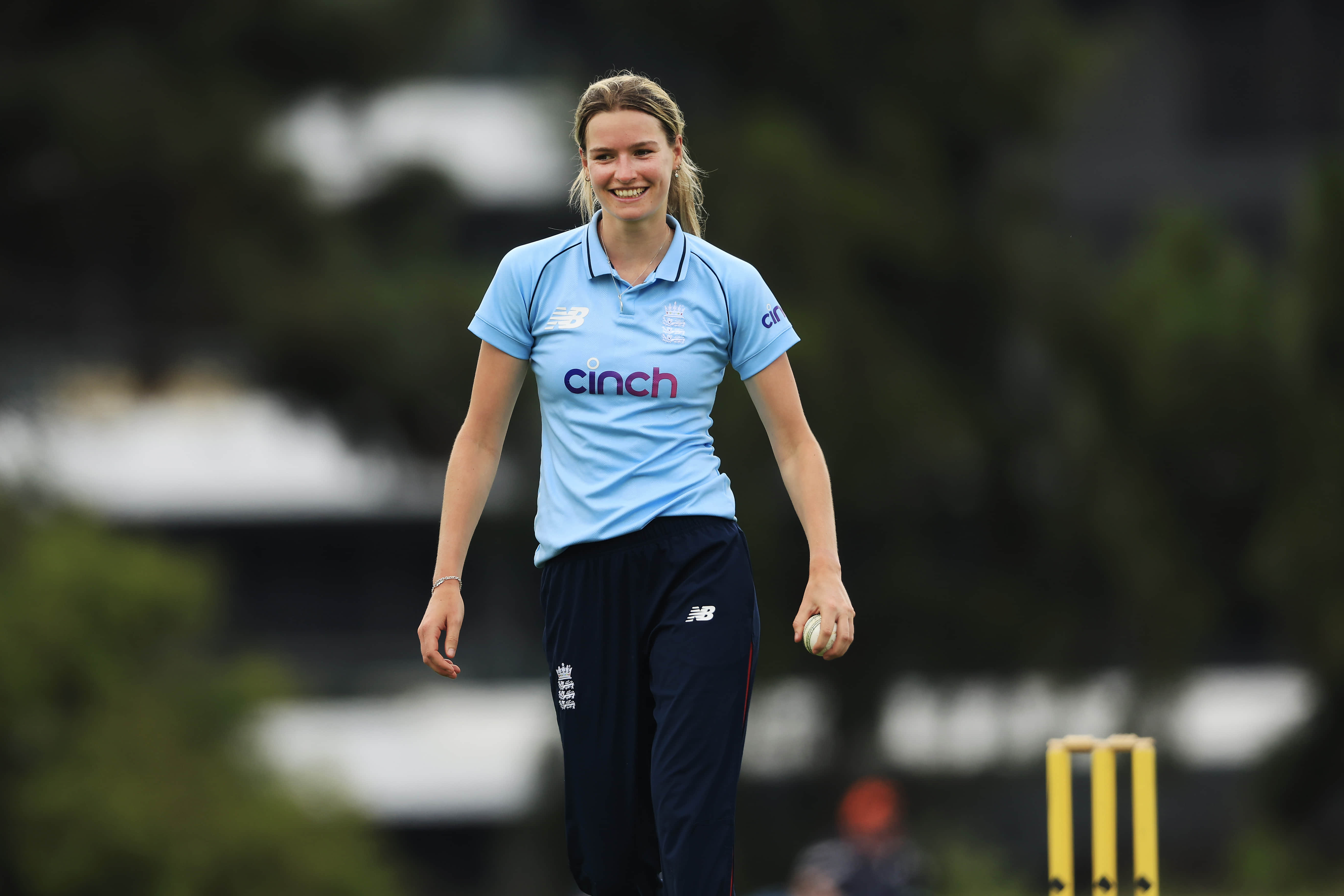 Lauren Bell named in England women's T20I squad