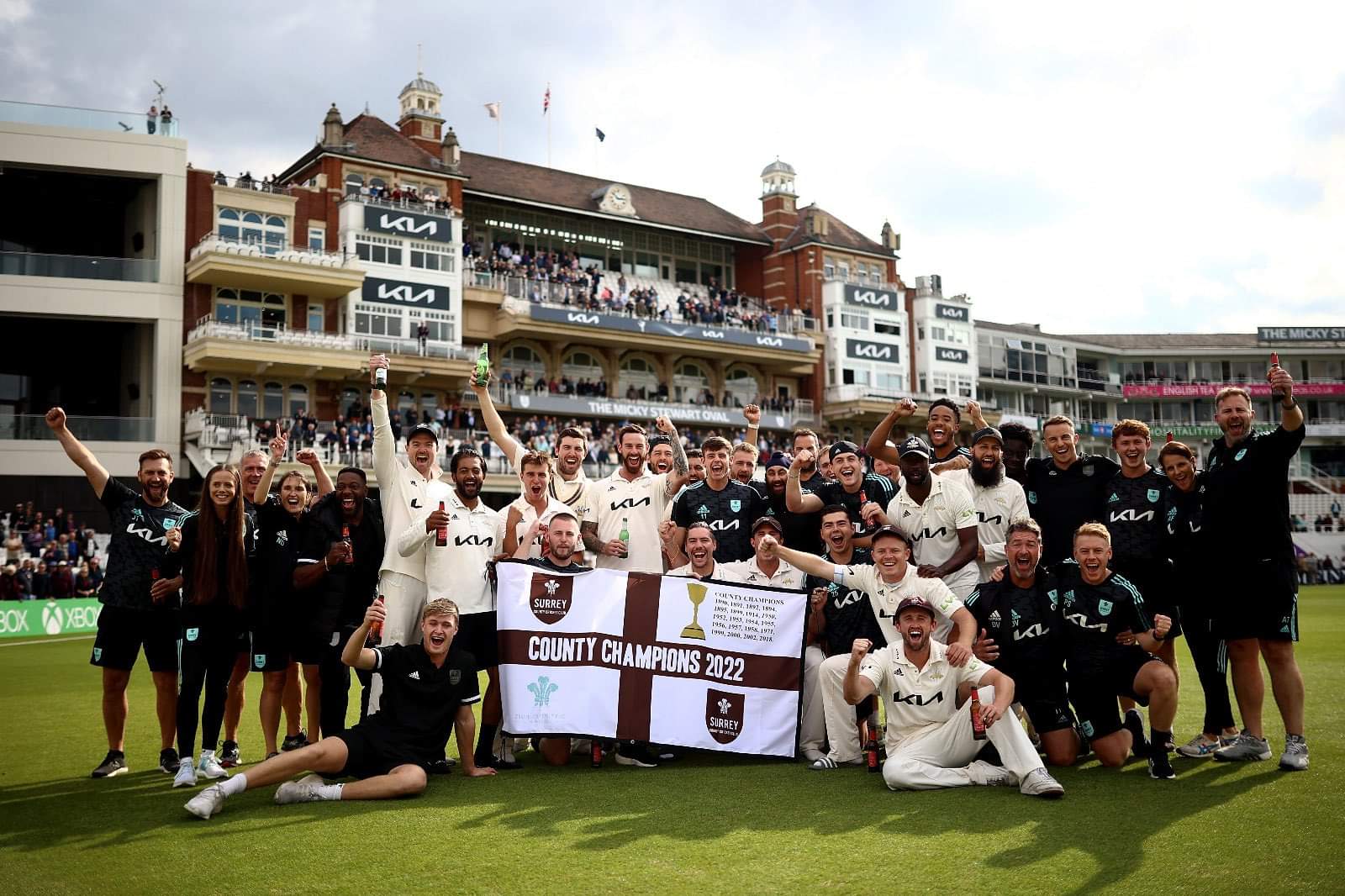 Surrey seal County Championship title with Yorkshire thumping