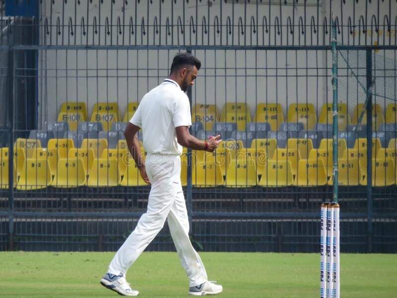 Saurashtra live to fight another day as lower-order resistance frustrates ROI