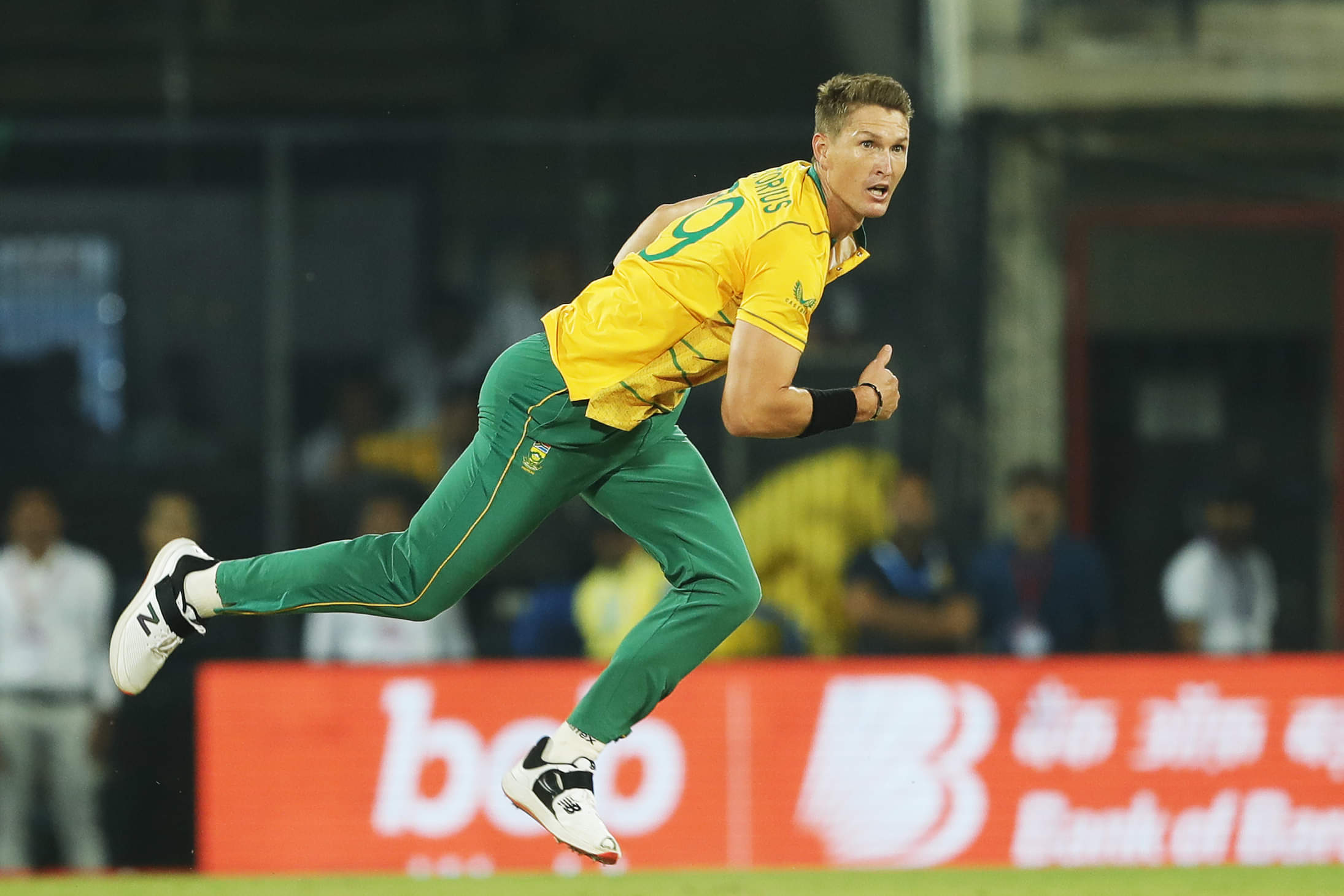 Pretorius out of India ODIs and T20 World Cup due to thumb injury