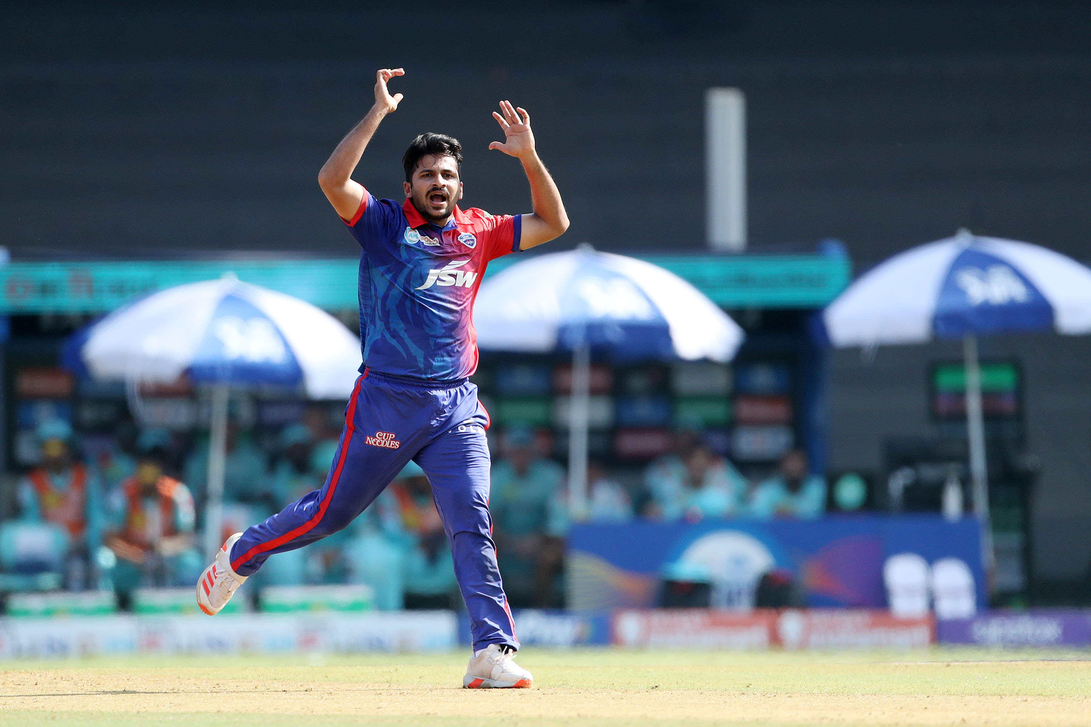 Delhi Capitals trade Shardul Thakur to KKR for Aman Khan