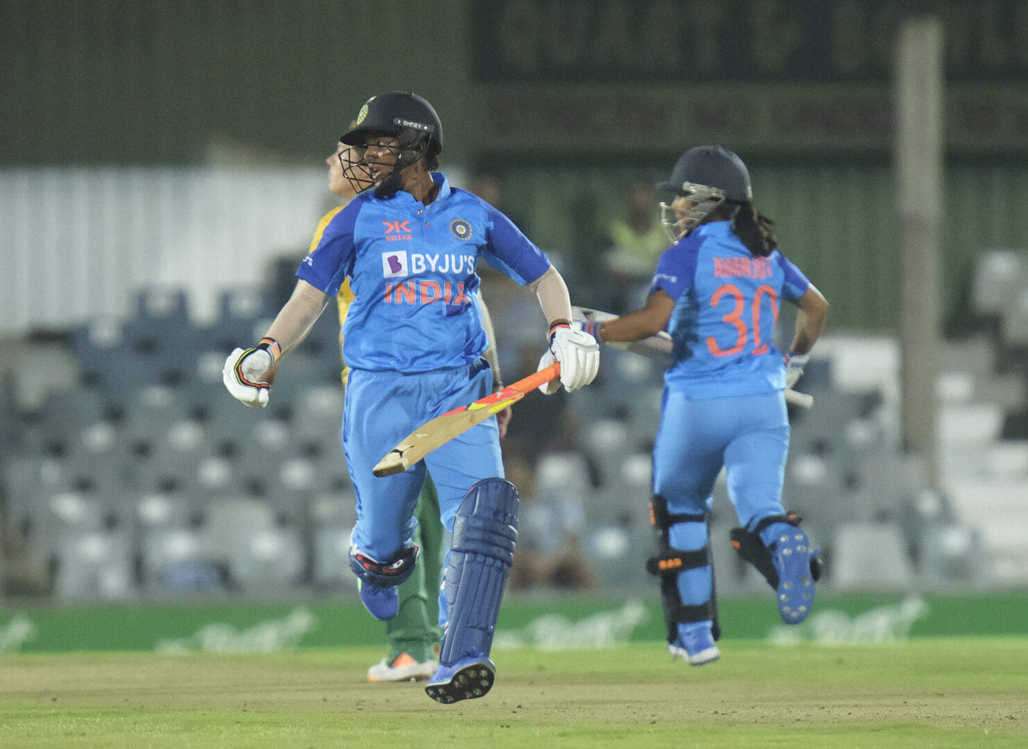 Deepti Sharma, Amanjot Kaur help India bulldoze South Africa