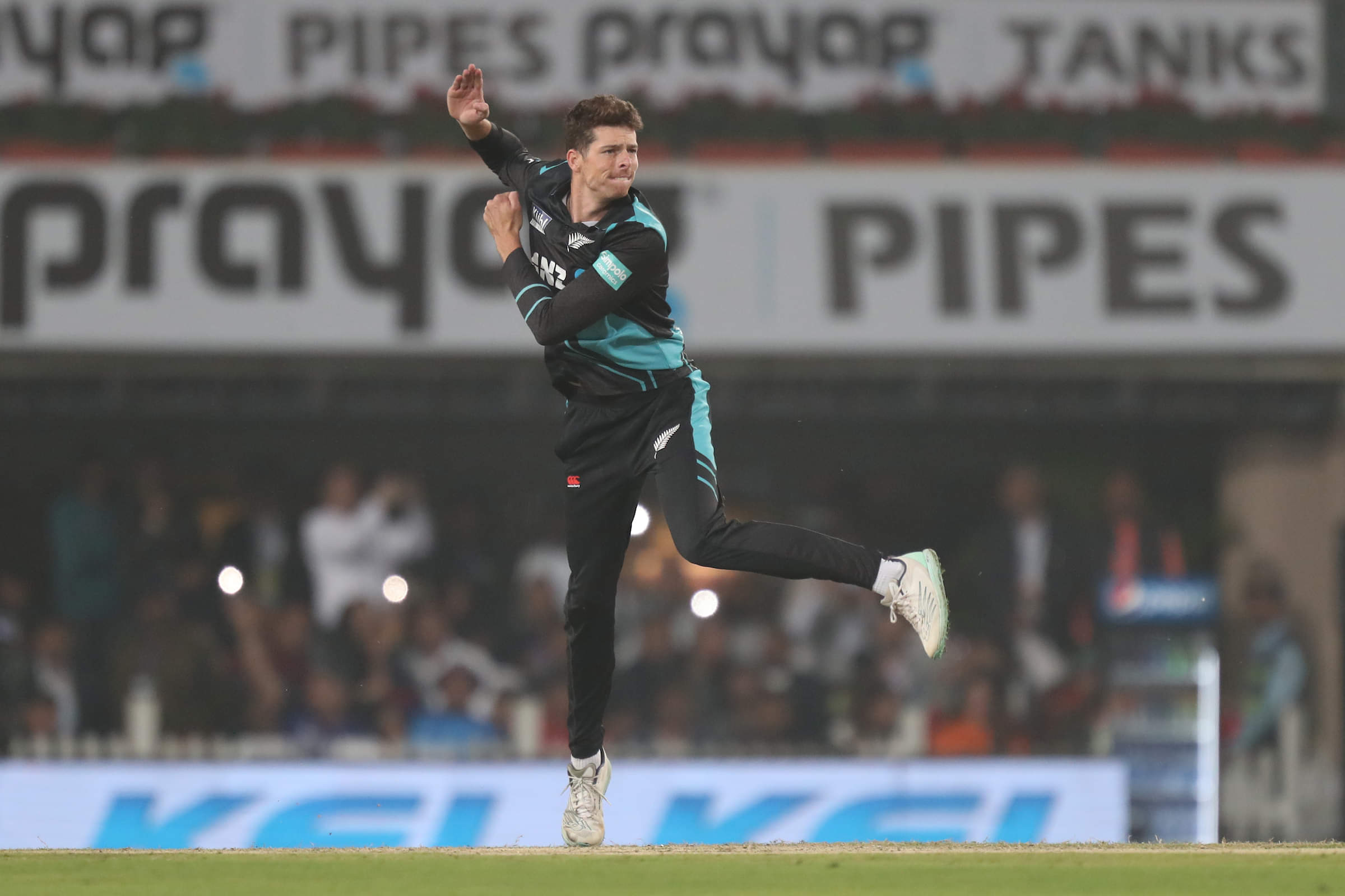 Spiderman Santner ‘turns’ Ranchi into Nagpur 