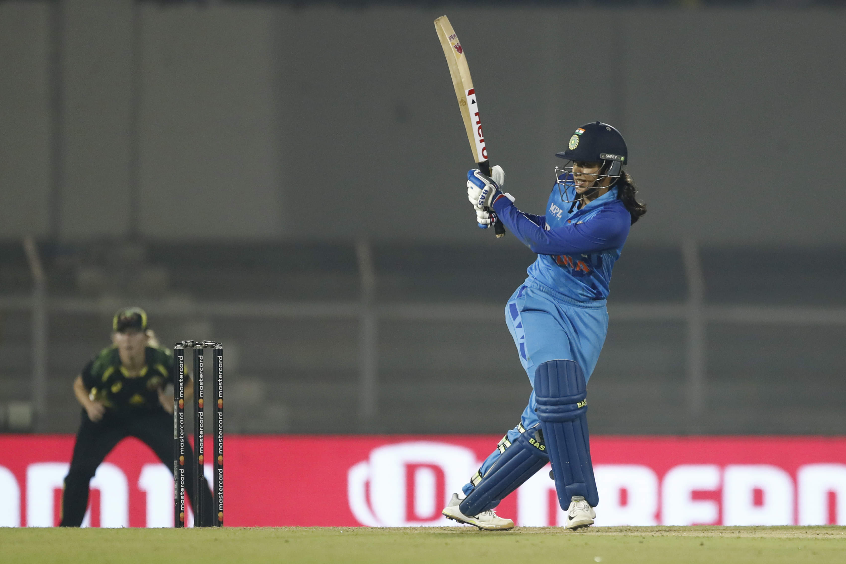 Smriti Mandhana doubtful for Pakistan clash