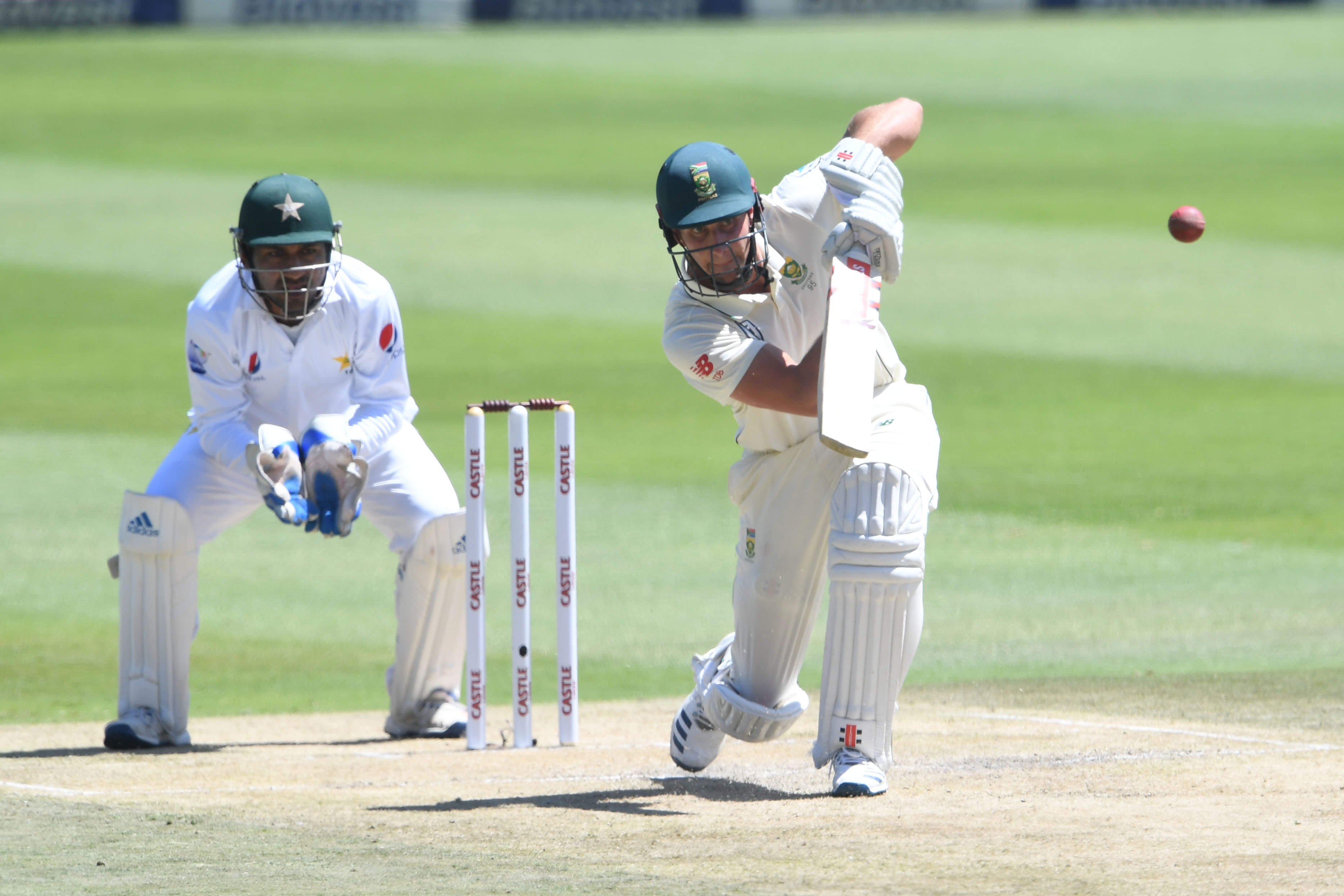 South Africa’s Theunis de Bruyn announces shock international retirement