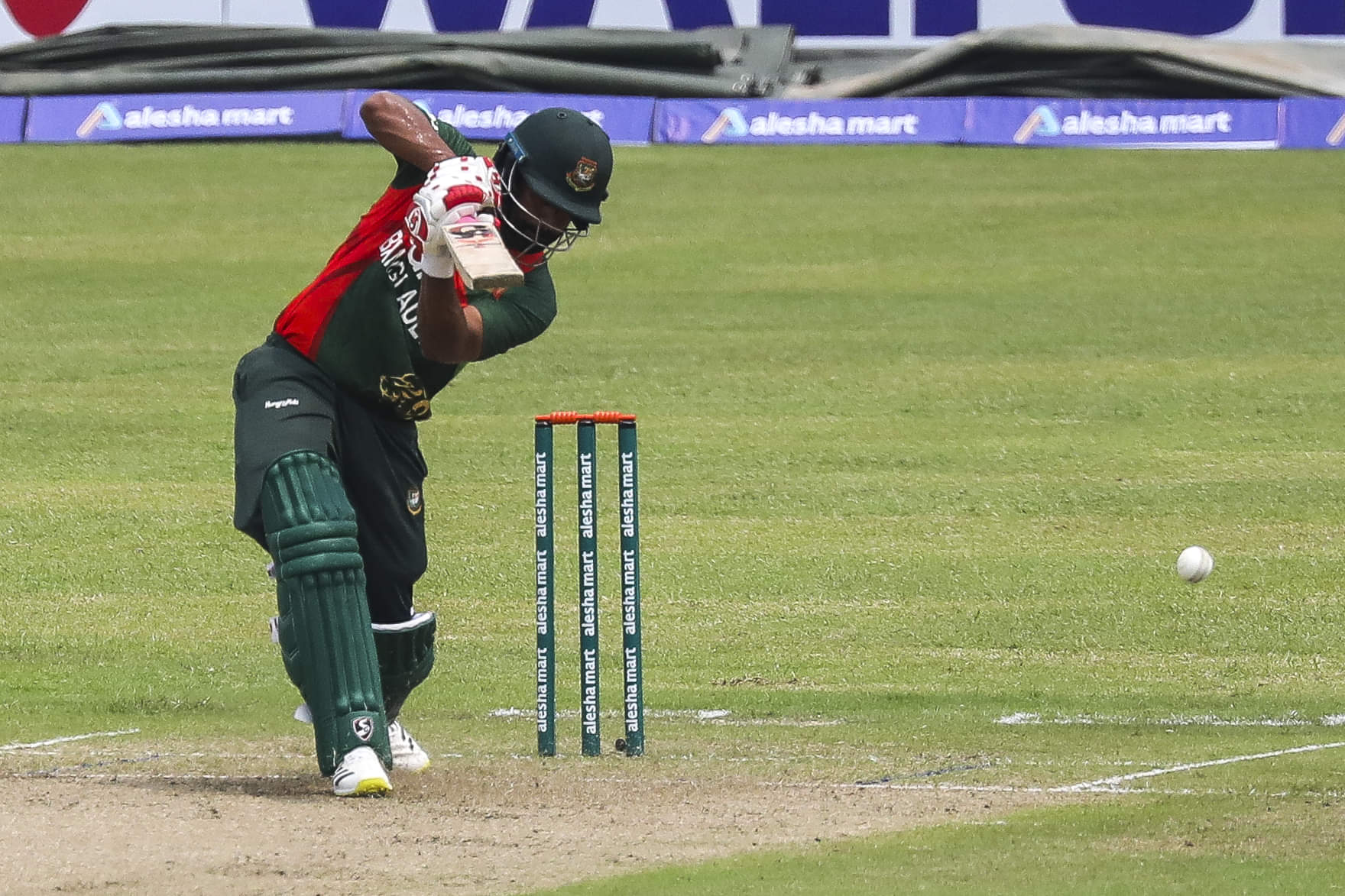 Tamim Iqbal returns for England ODIs; Towhid Hridoy earns call-up