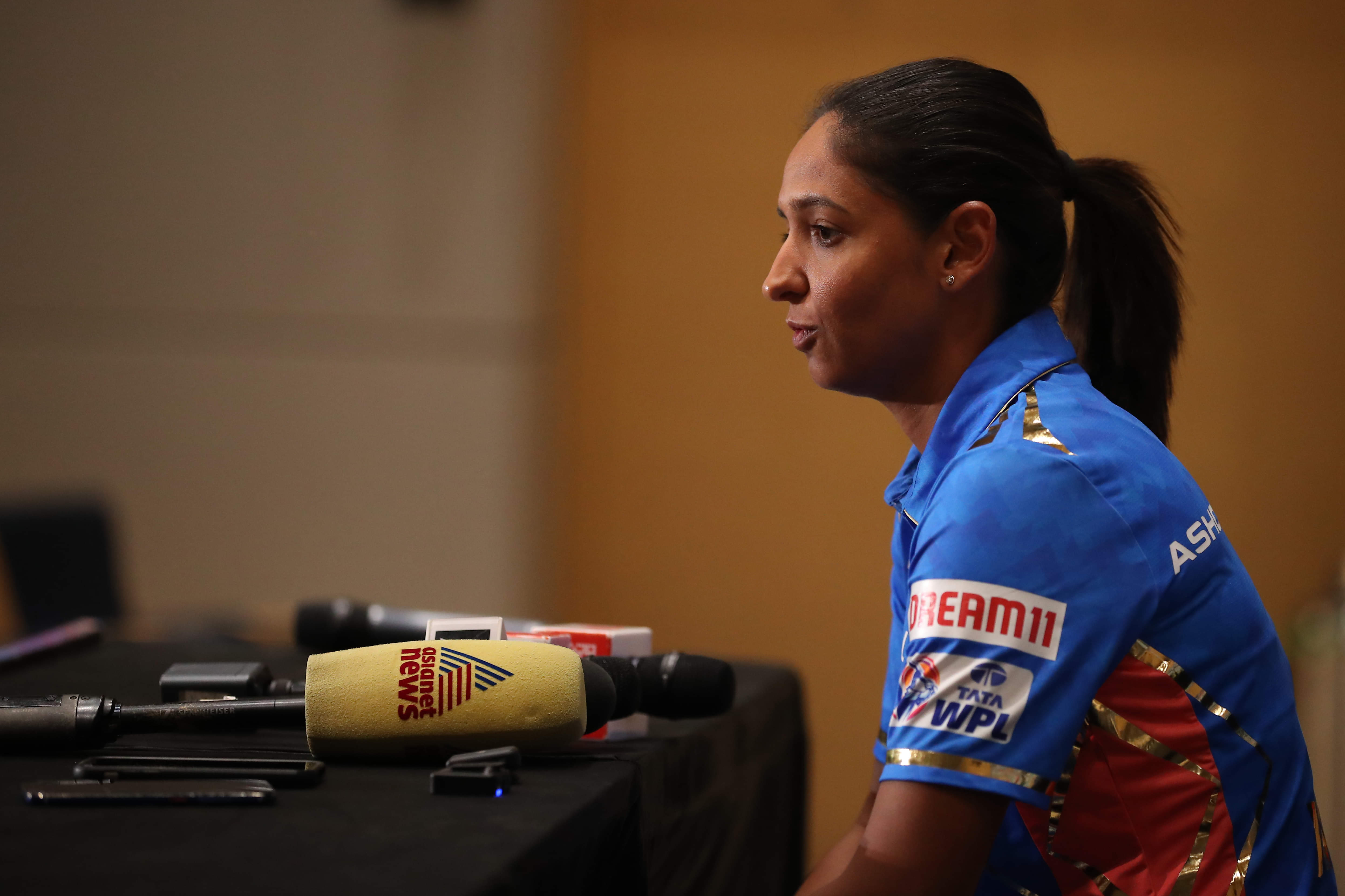 Harmanpreet emphasises on communication ahead of Gujarat clash