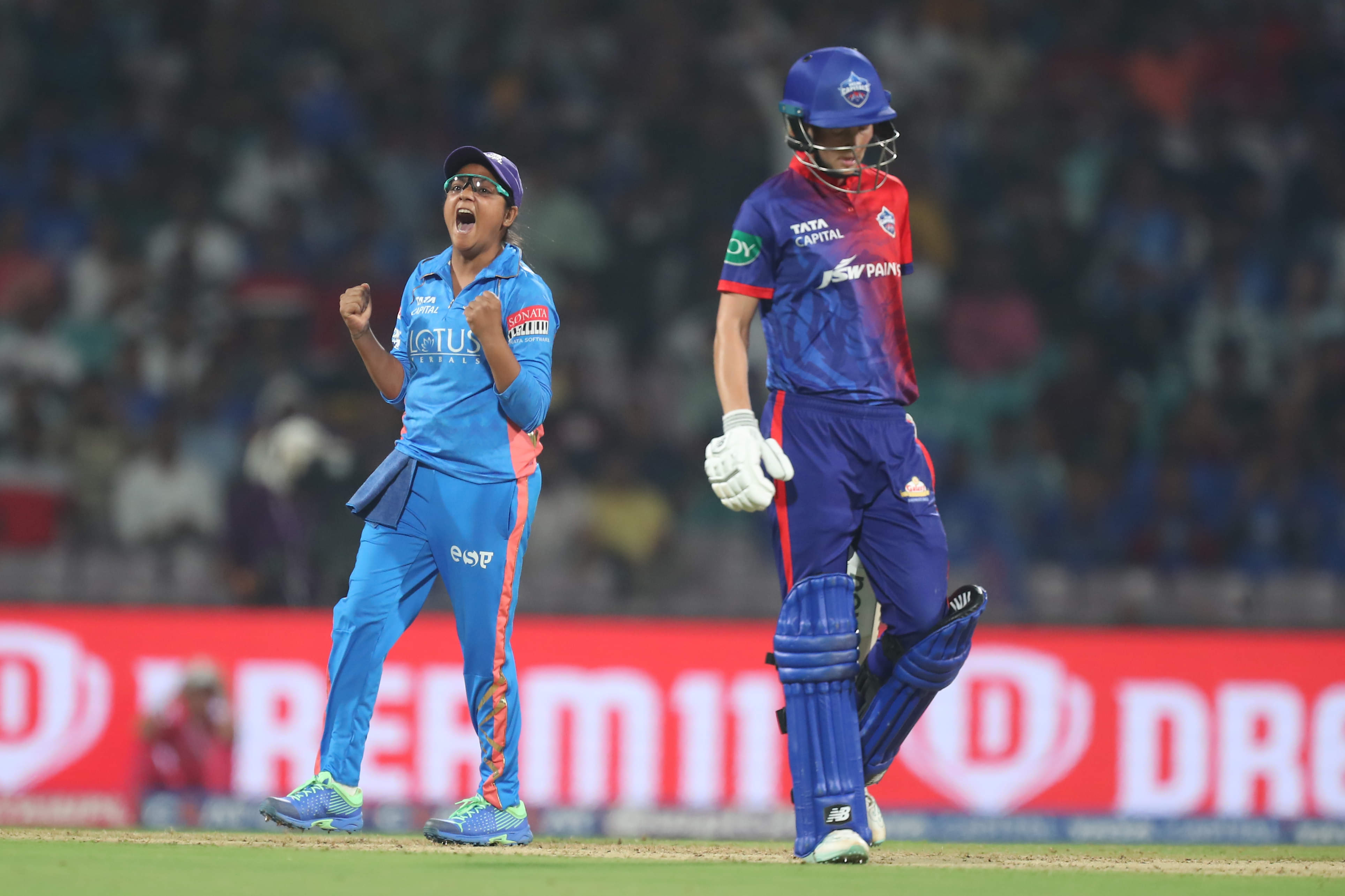 Harmanpreet credits bowlers for Mumbai's unbeaten run in WPL