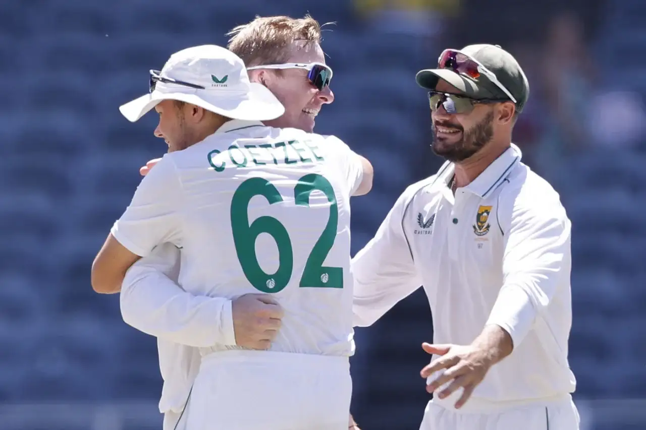 South Africa win by 284 runs as West Indies collapse