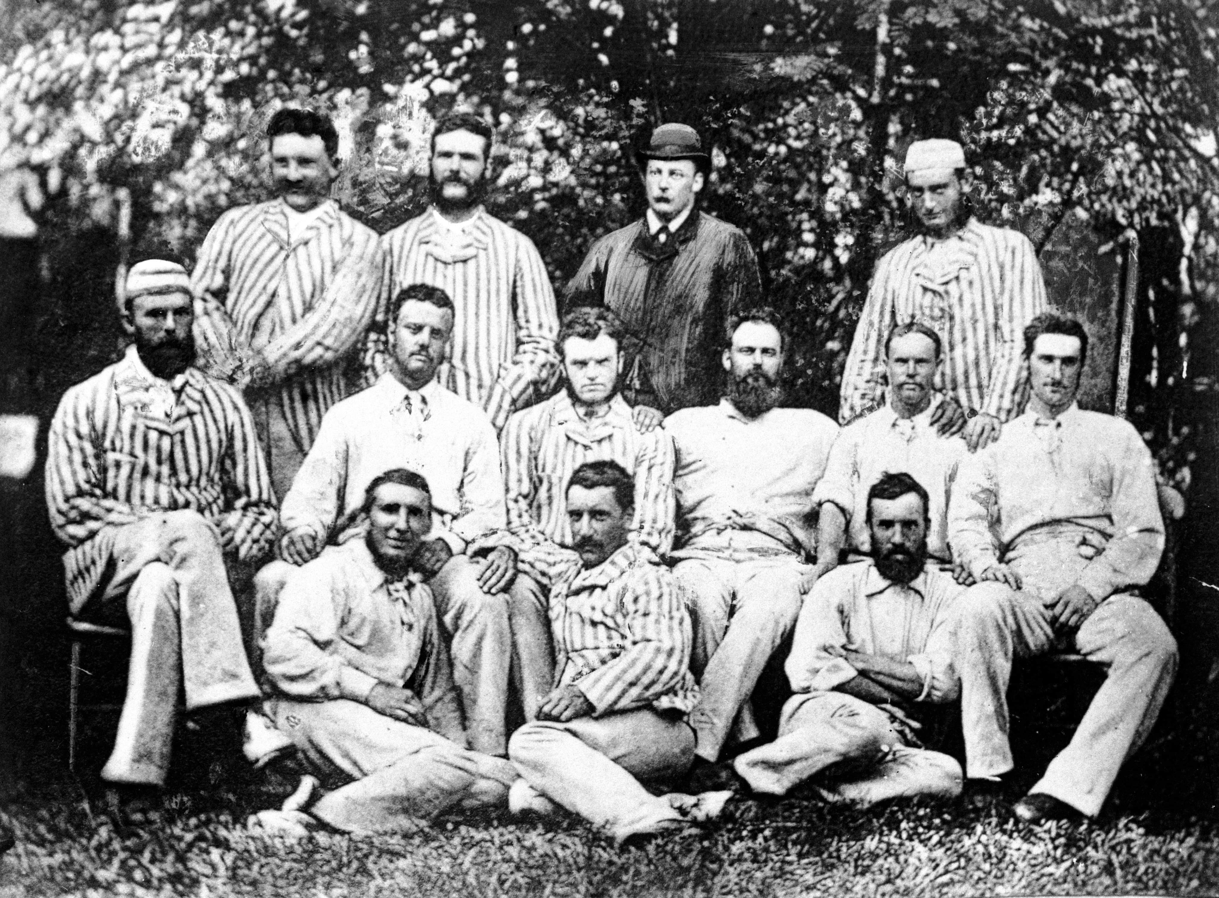 England, Australia get Test cricket off the mark