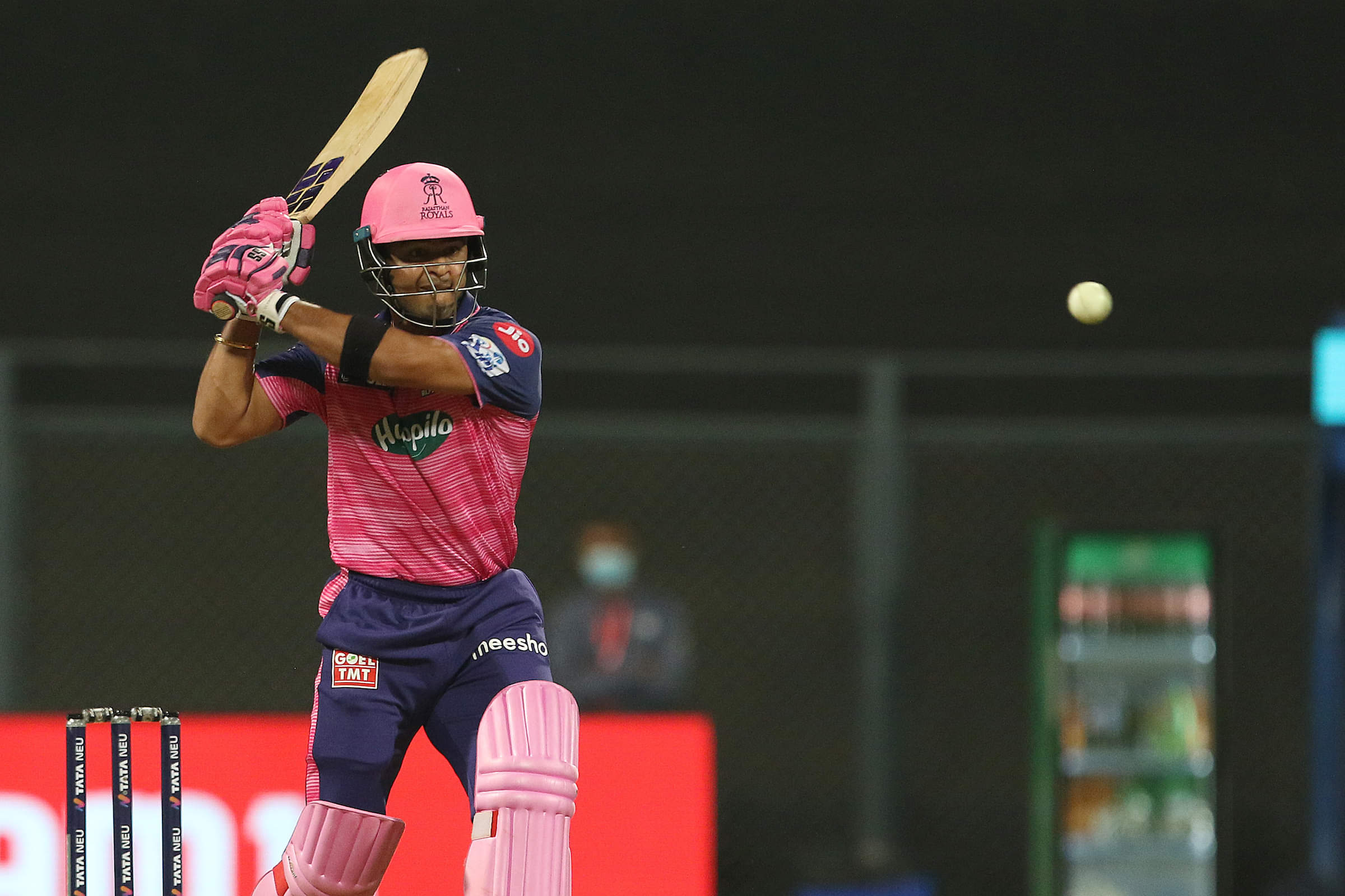 Always look up to Dhoni for mastering the finisher’s role: Parag