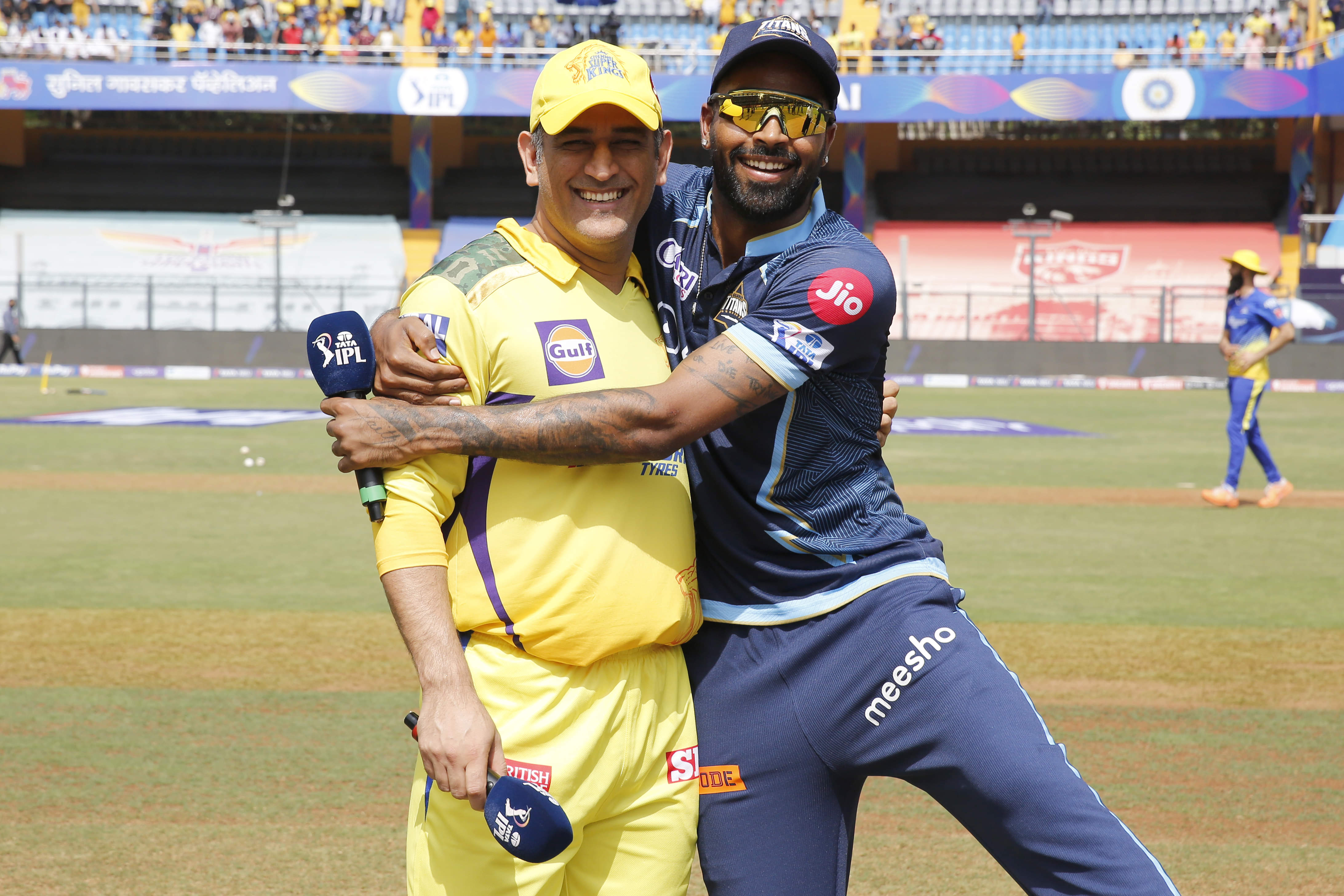 Serial winners Super Kings aim to get past titled Titans