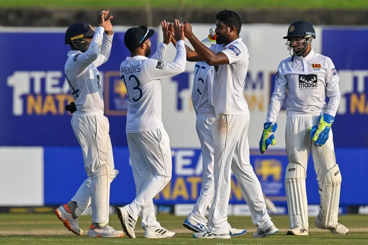 Sri Lanka wipe out wilting Ireland in first Test