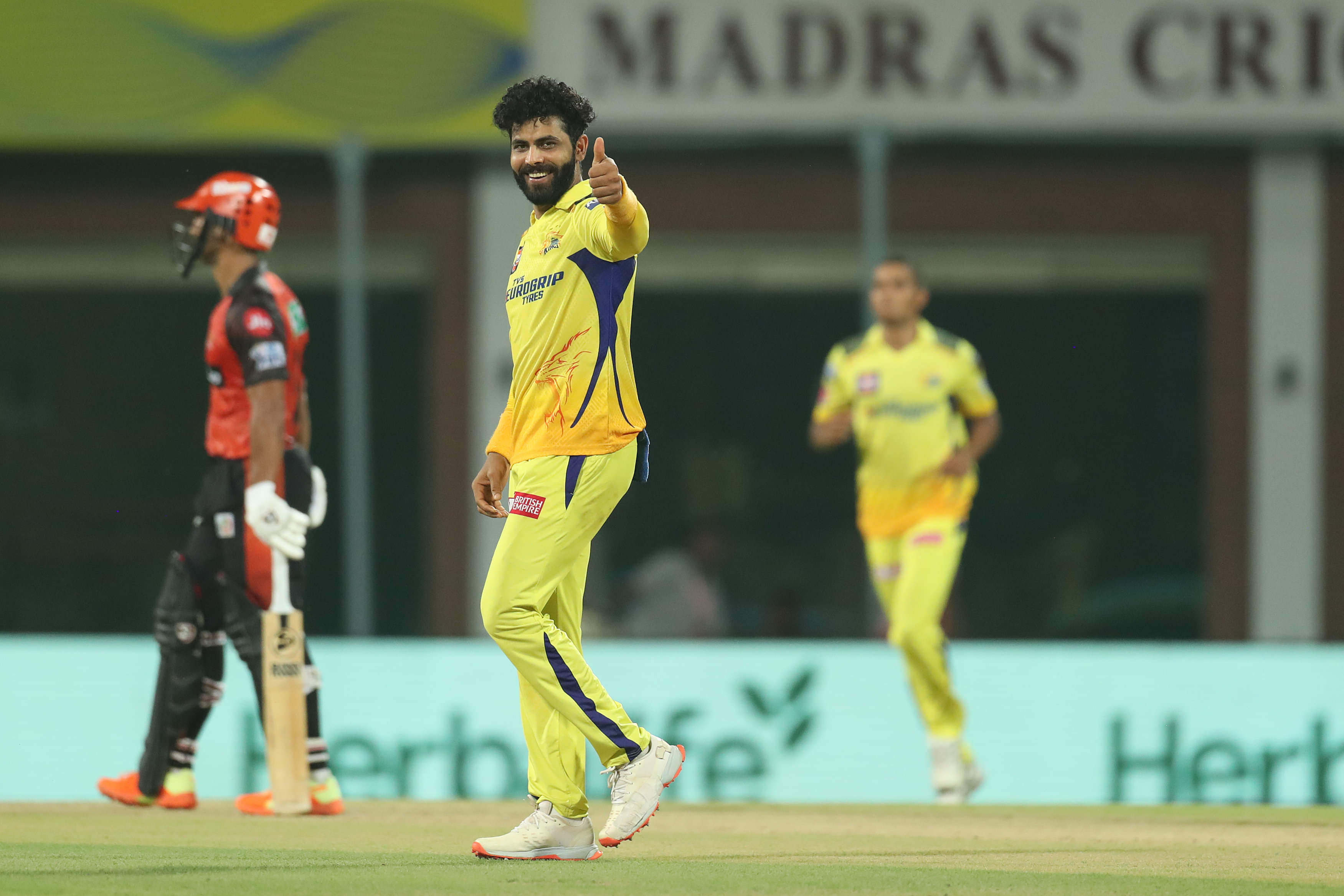 Ravindra Jadeja spoils the 'sunrise' for Hyderabad