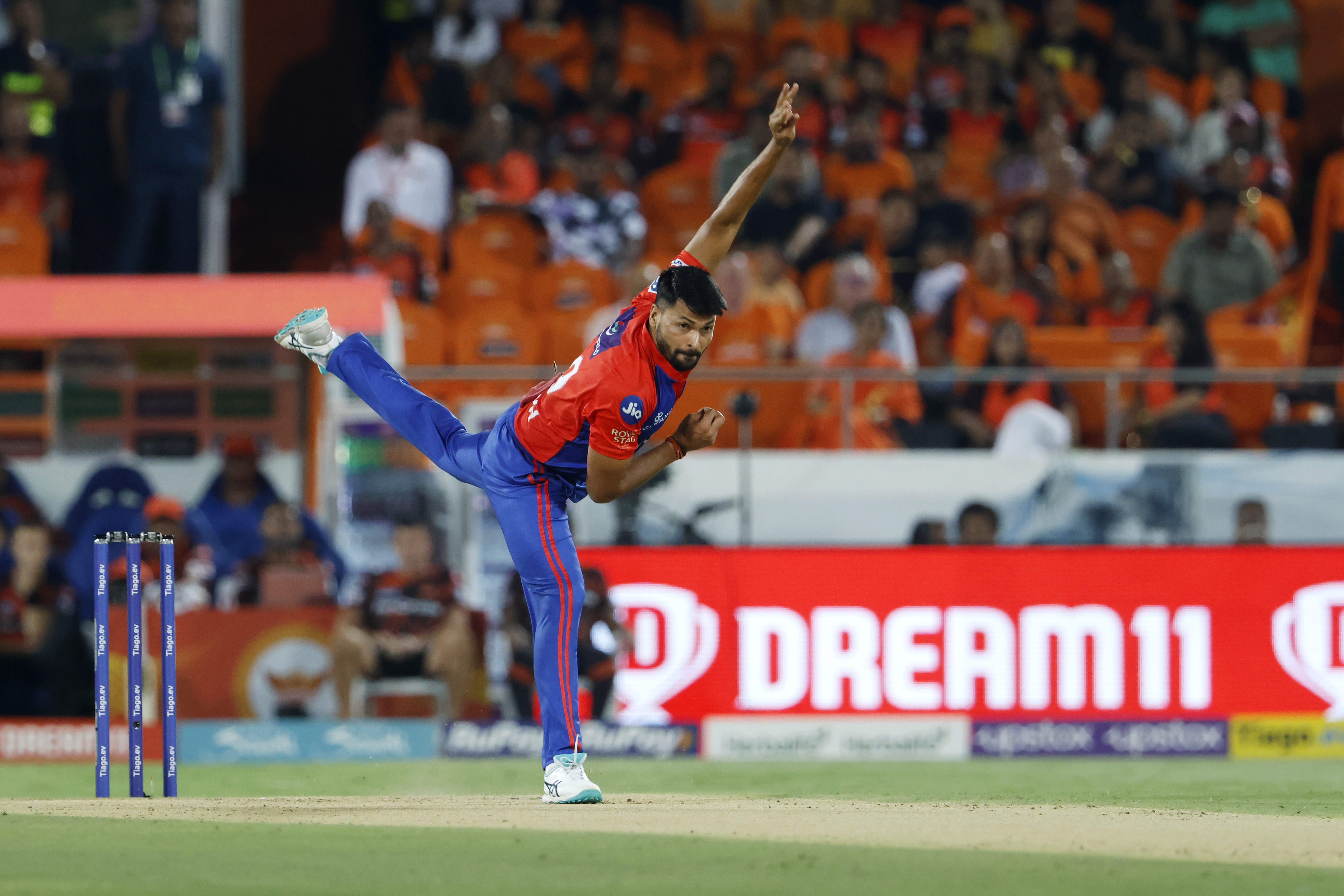 To chase or not to chase - should that be a question?