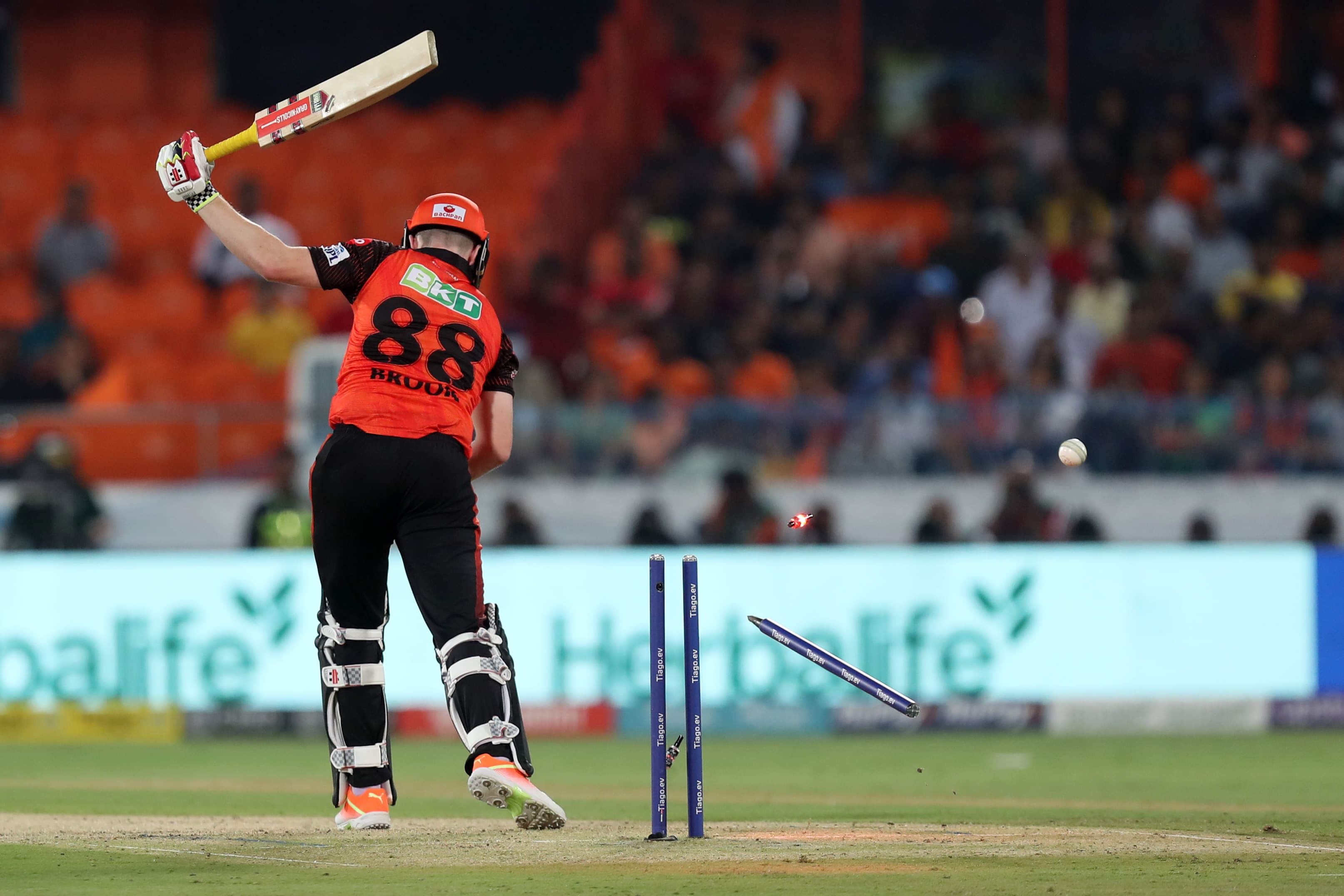 Another poor batting show sets the sun on Hyderabad’s campaign

