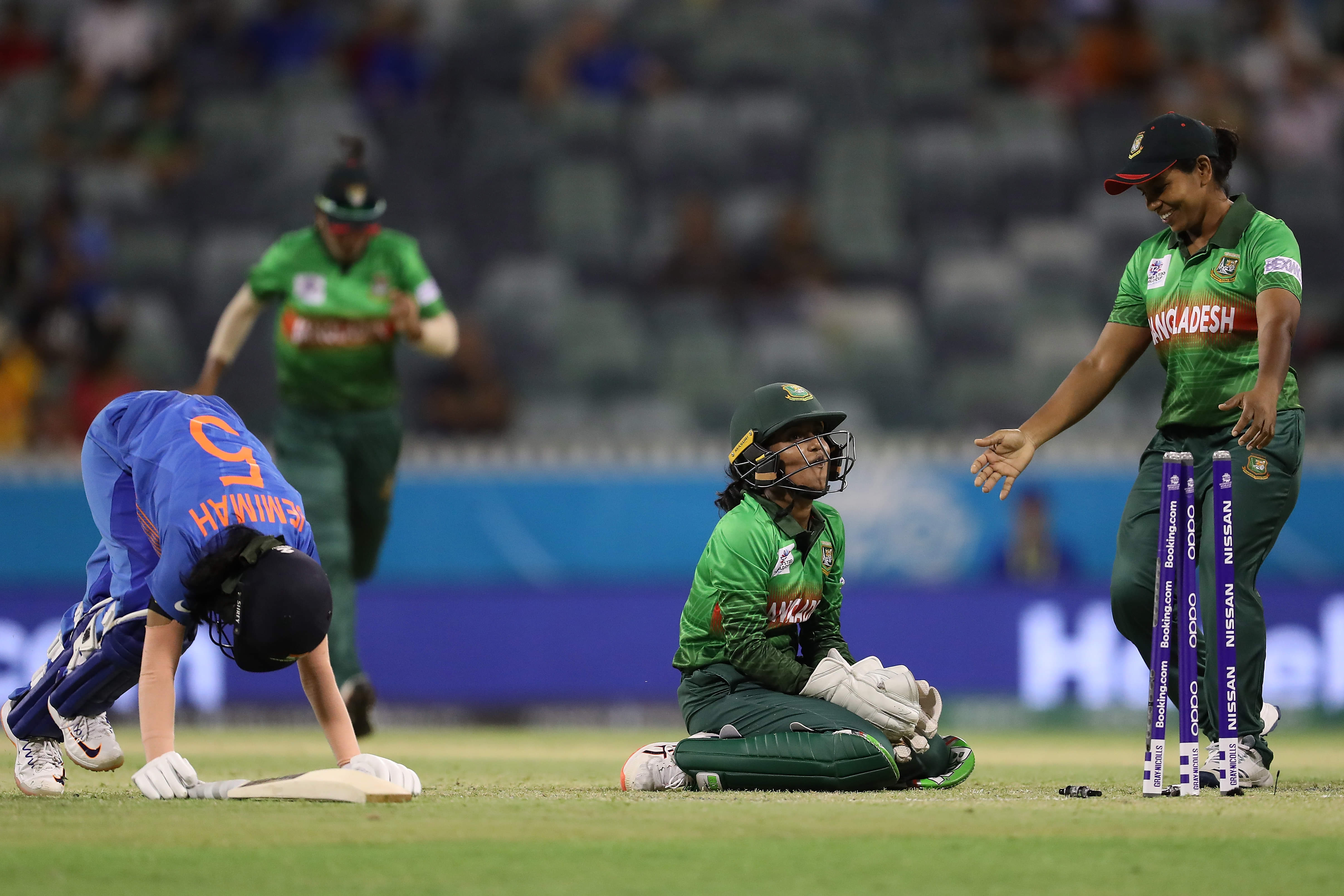 Rain to play spoilsport, as Bangladesh look to upstage India