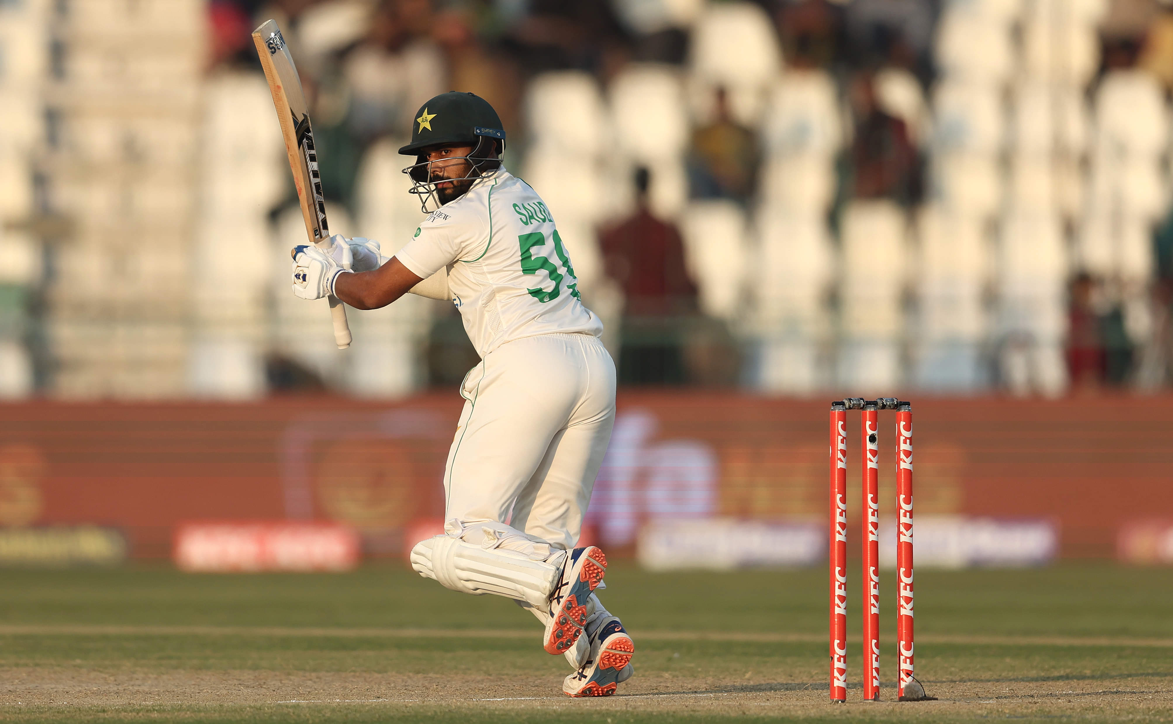 Shakeel's double ton puts Pakistan on top in Sri Lanka Test