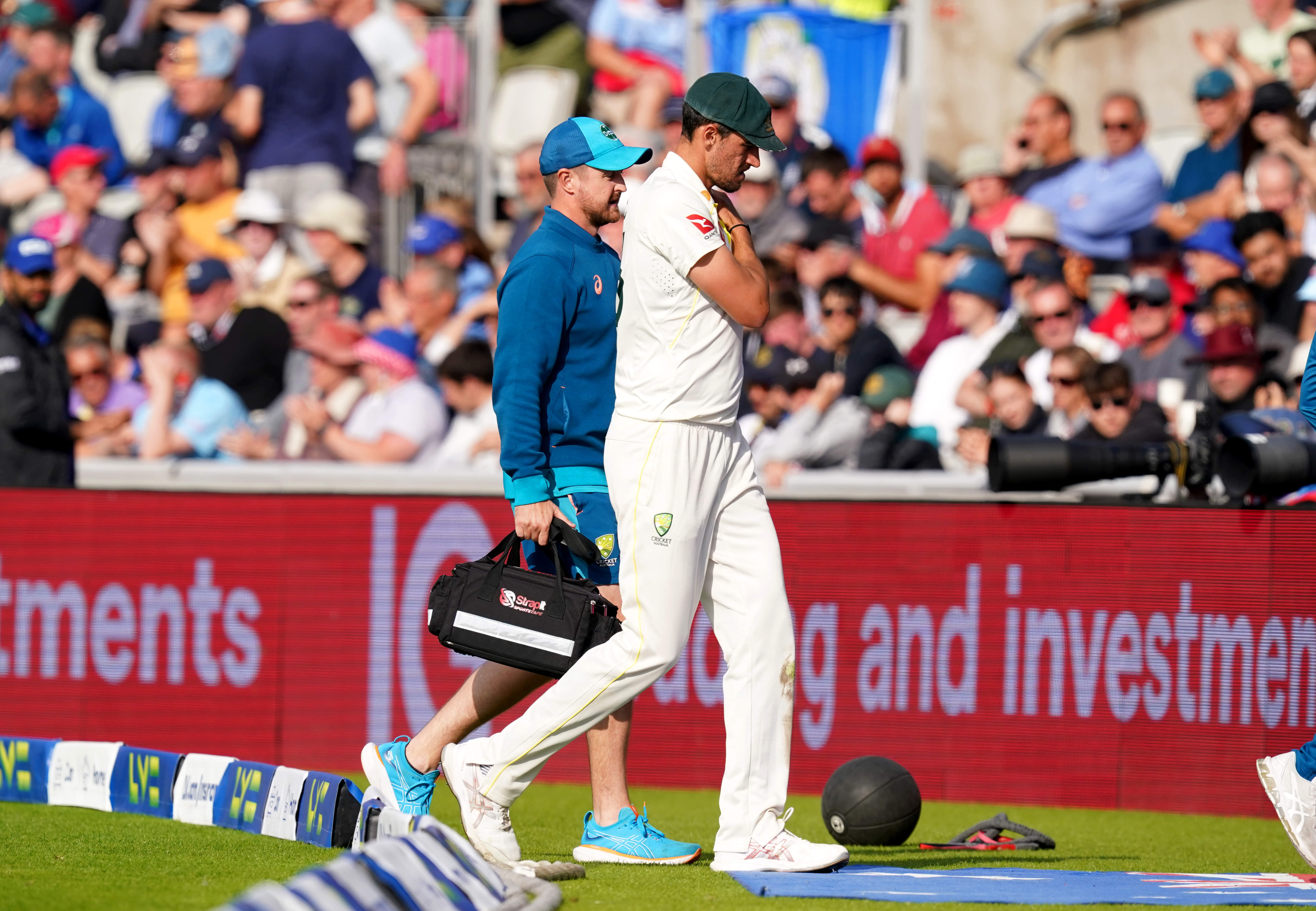 Australia confident of Mitchell Starc's availability to bowl on third day