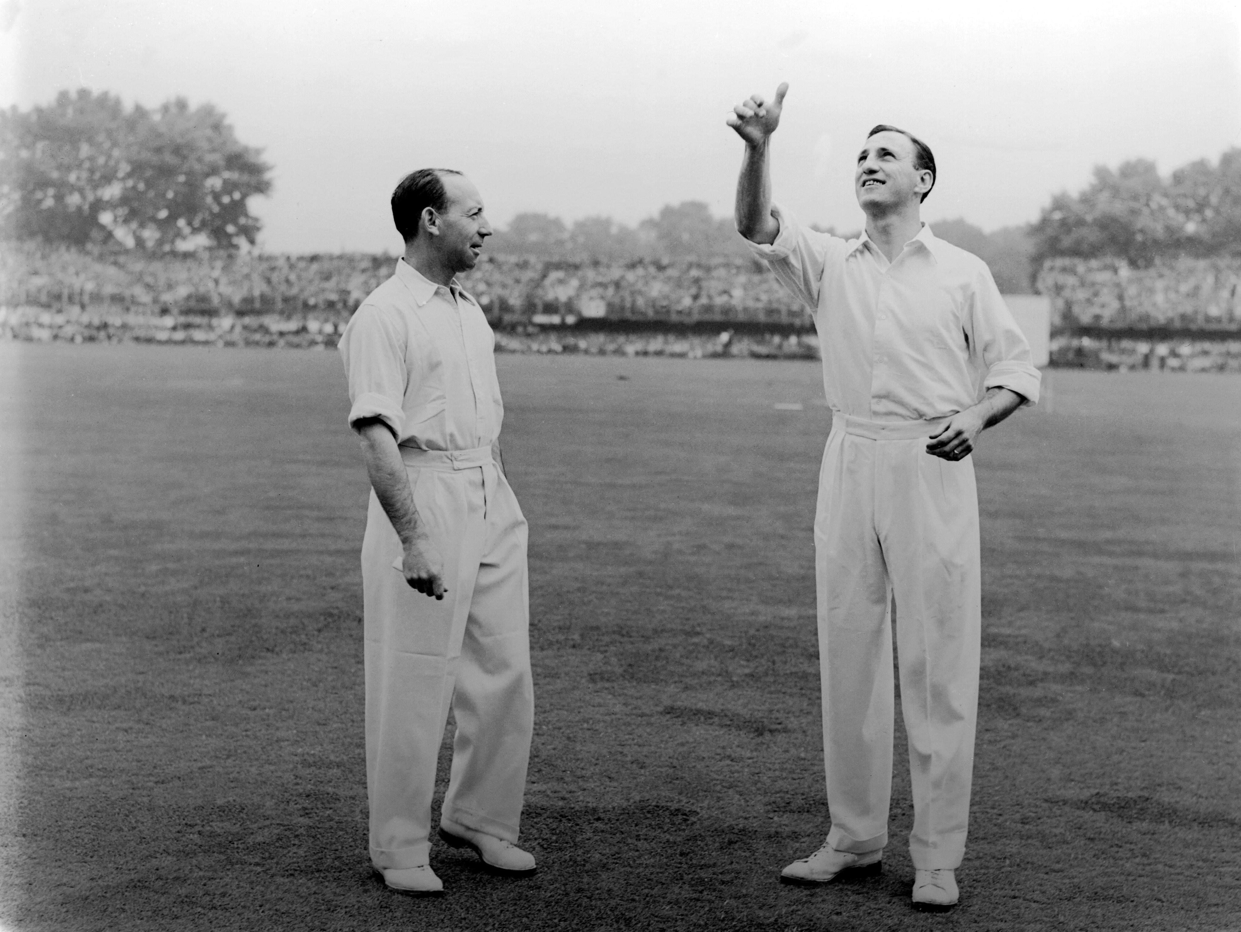 England regain the Ashes after a two-decade wait