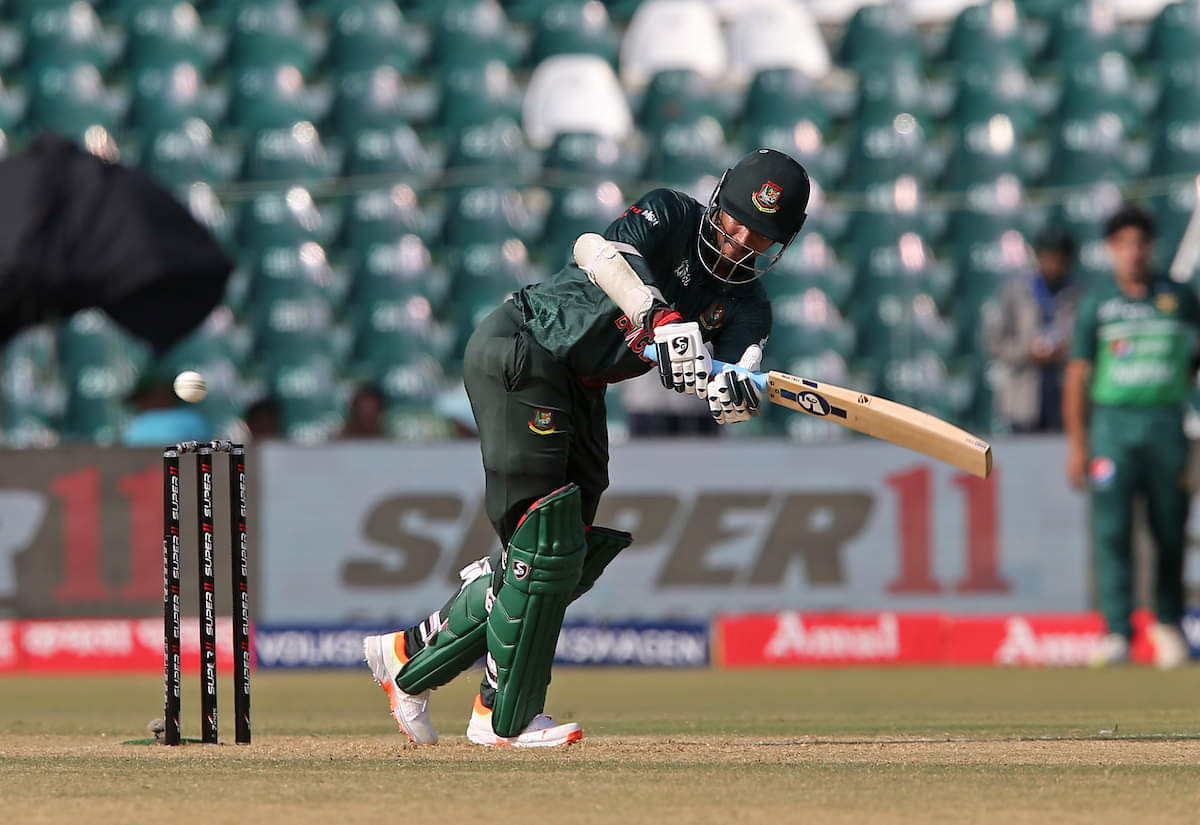 Nic Pothas calls for consistency from batters following defeat to Pakistan