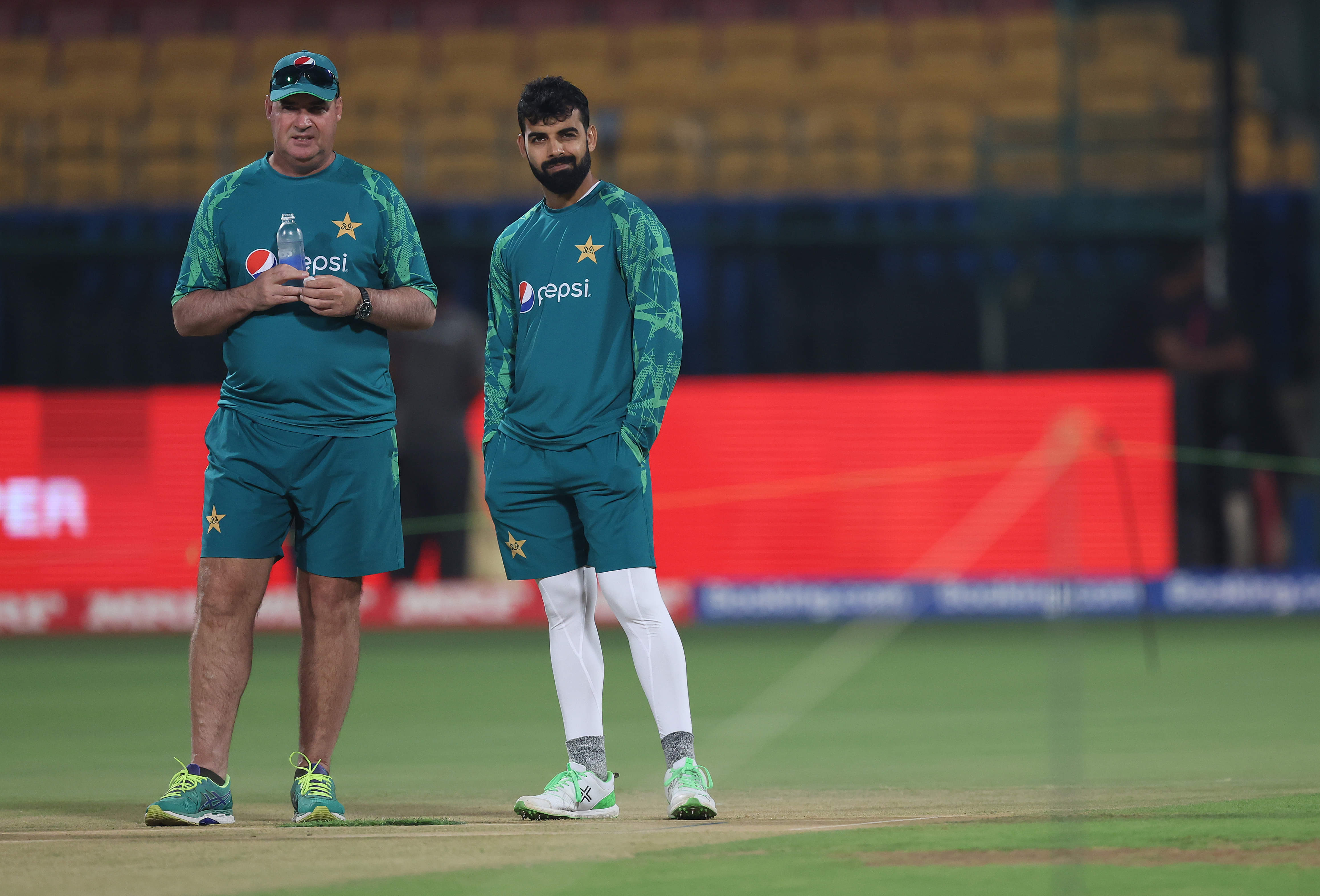 Australia look for momentum; Pakistan aim to be back on track