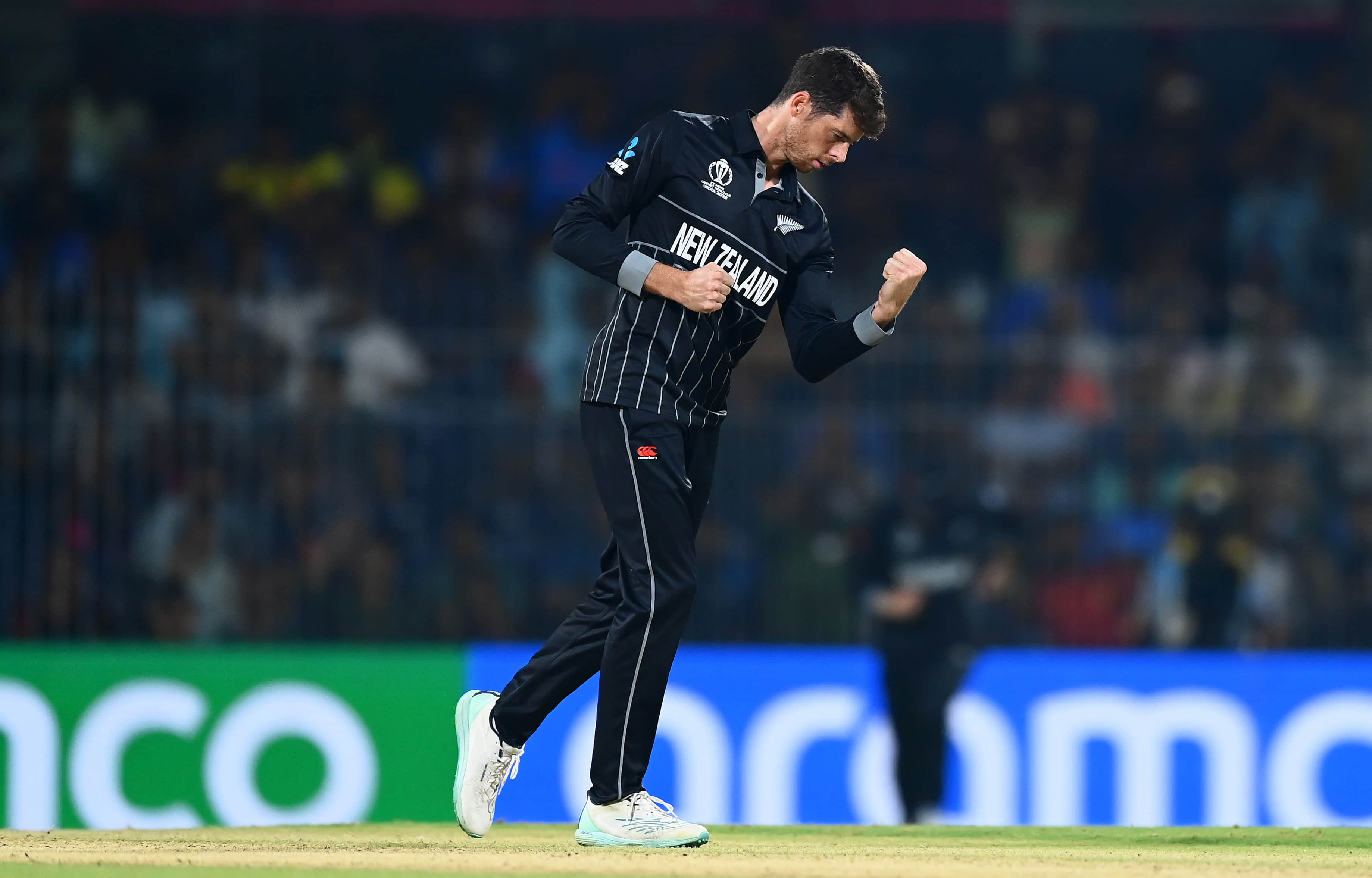 The subtle science and exact art of Santner's spin bowling