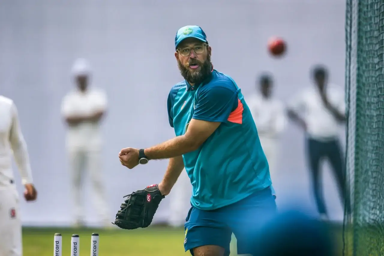 Maxwell loves the strategy that goes into bowling: Daniel Vettori