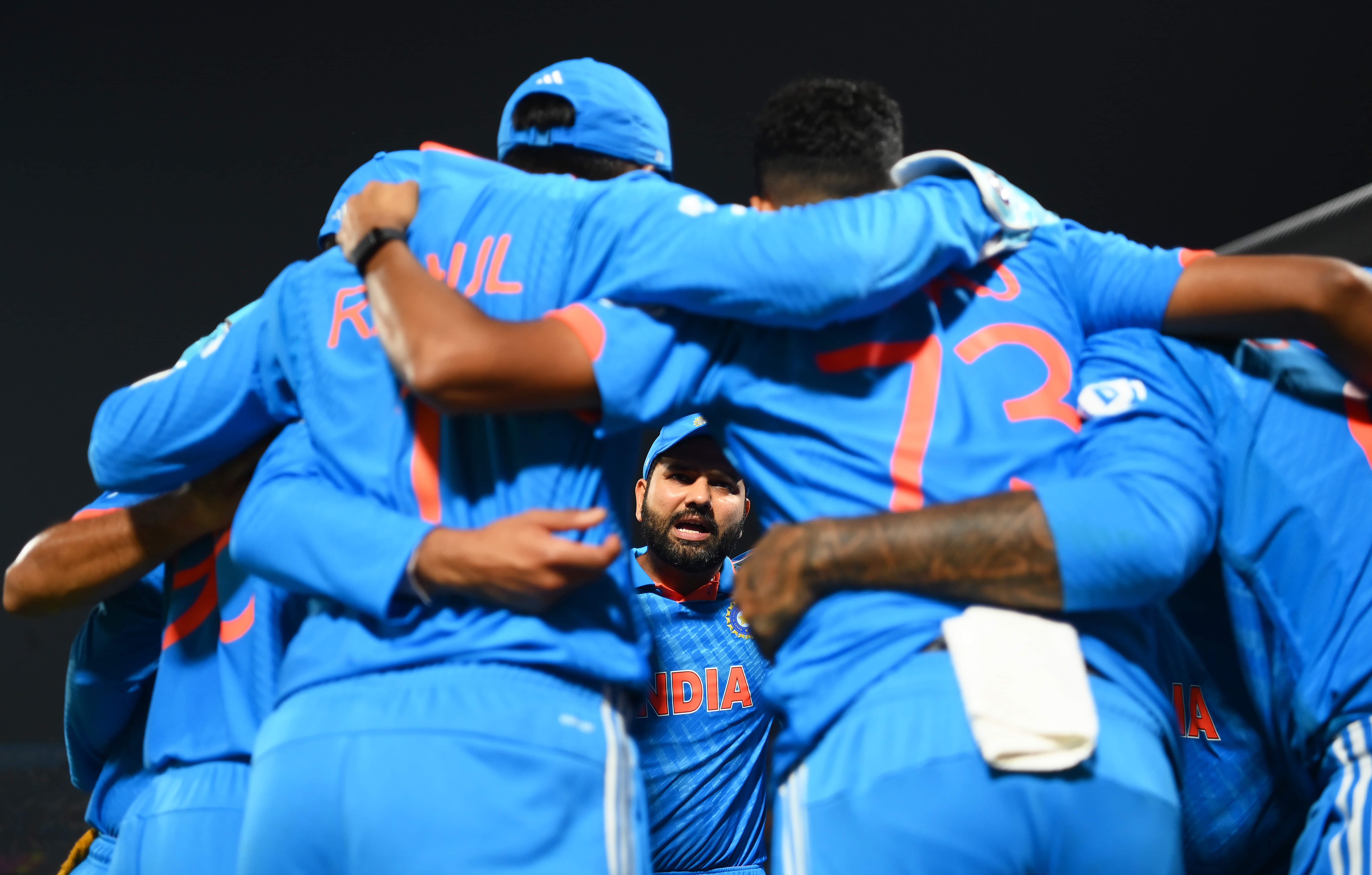 Netherlands face dominant India in final World Cup dance