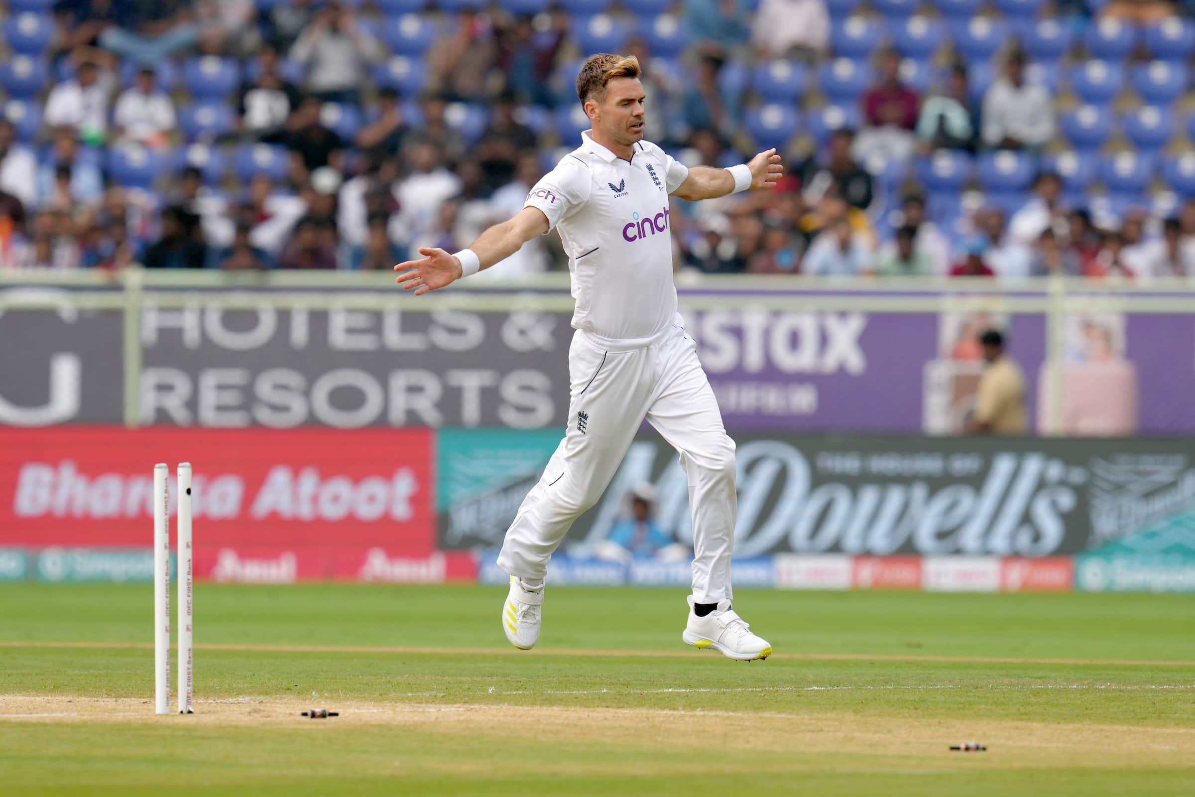 Prepare to apologize to Jimmy Anderson, Right Now