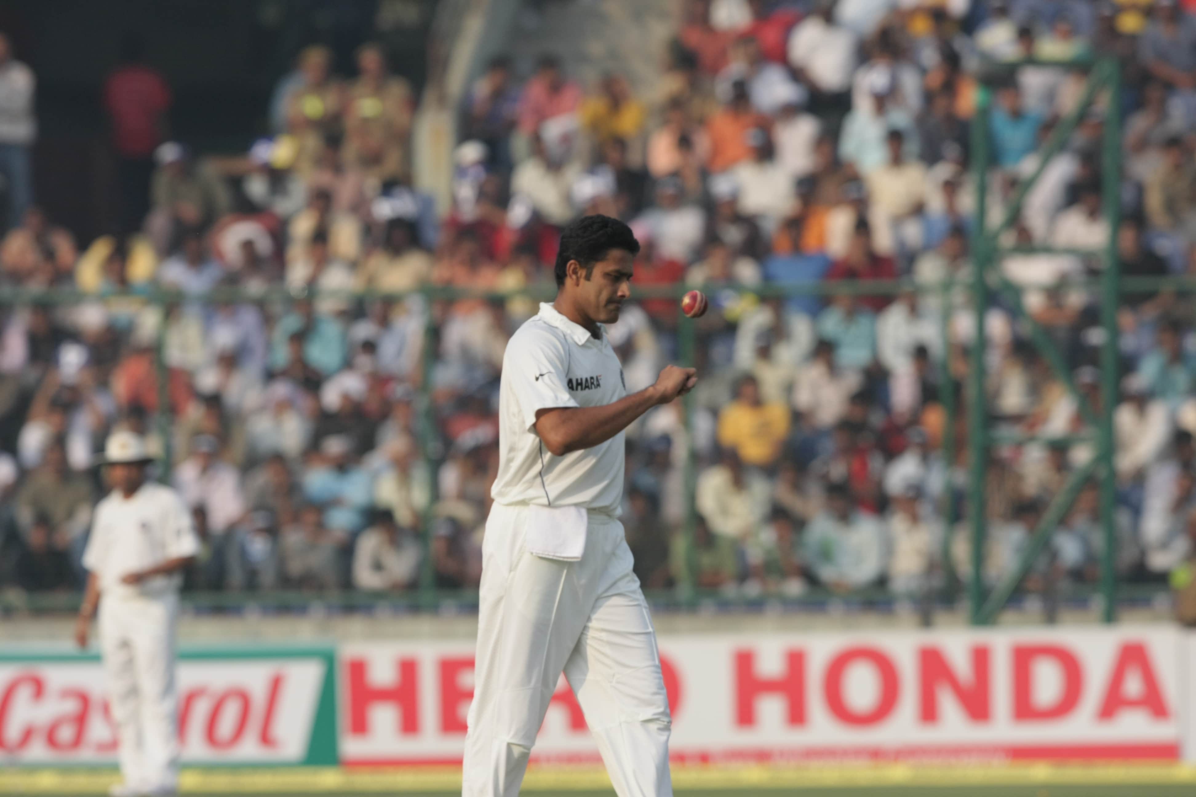 10/74 - When Anil Kumble did the unthinkable