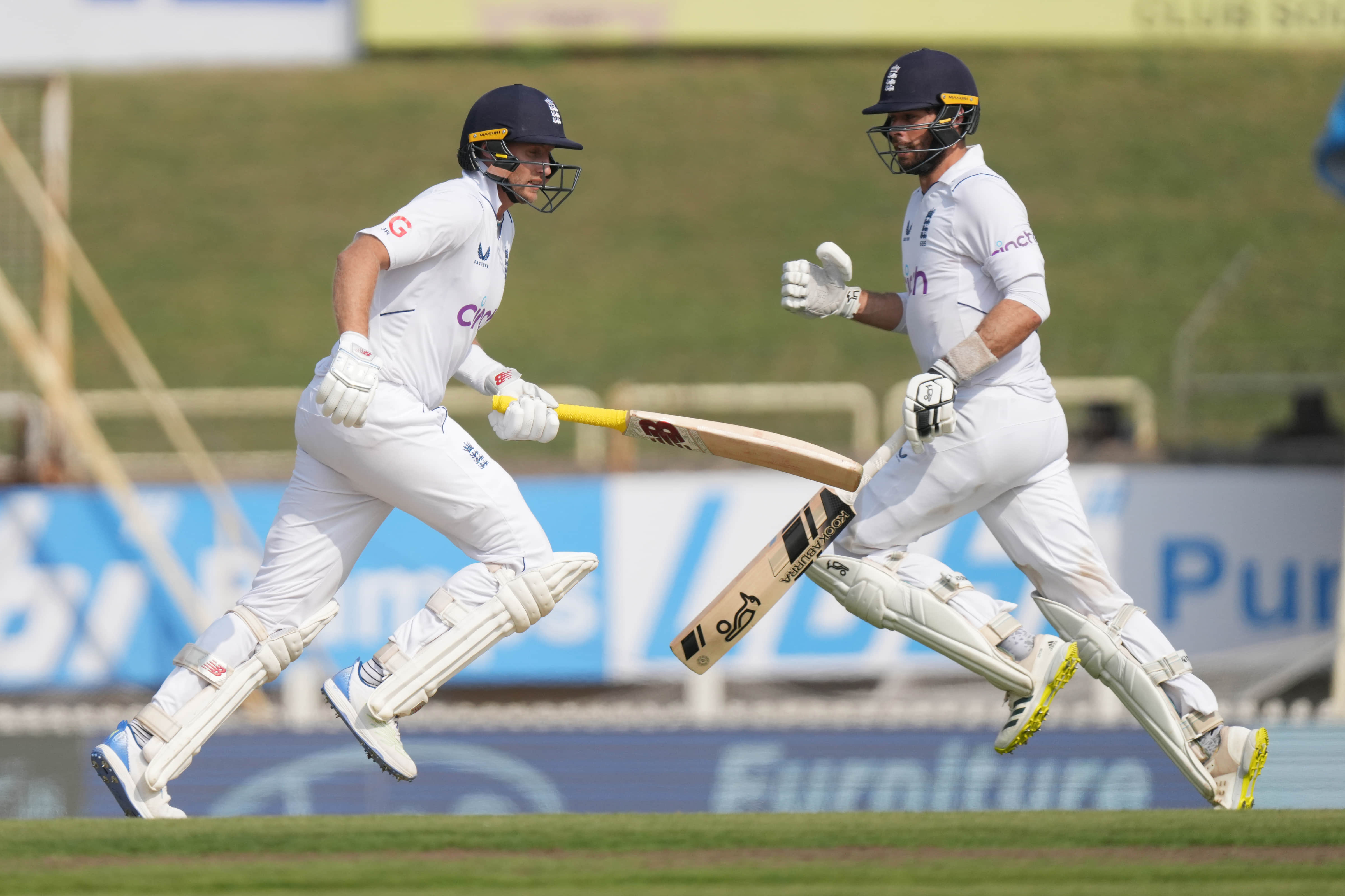 Foakes, Root go the perfect anti-Bazball route