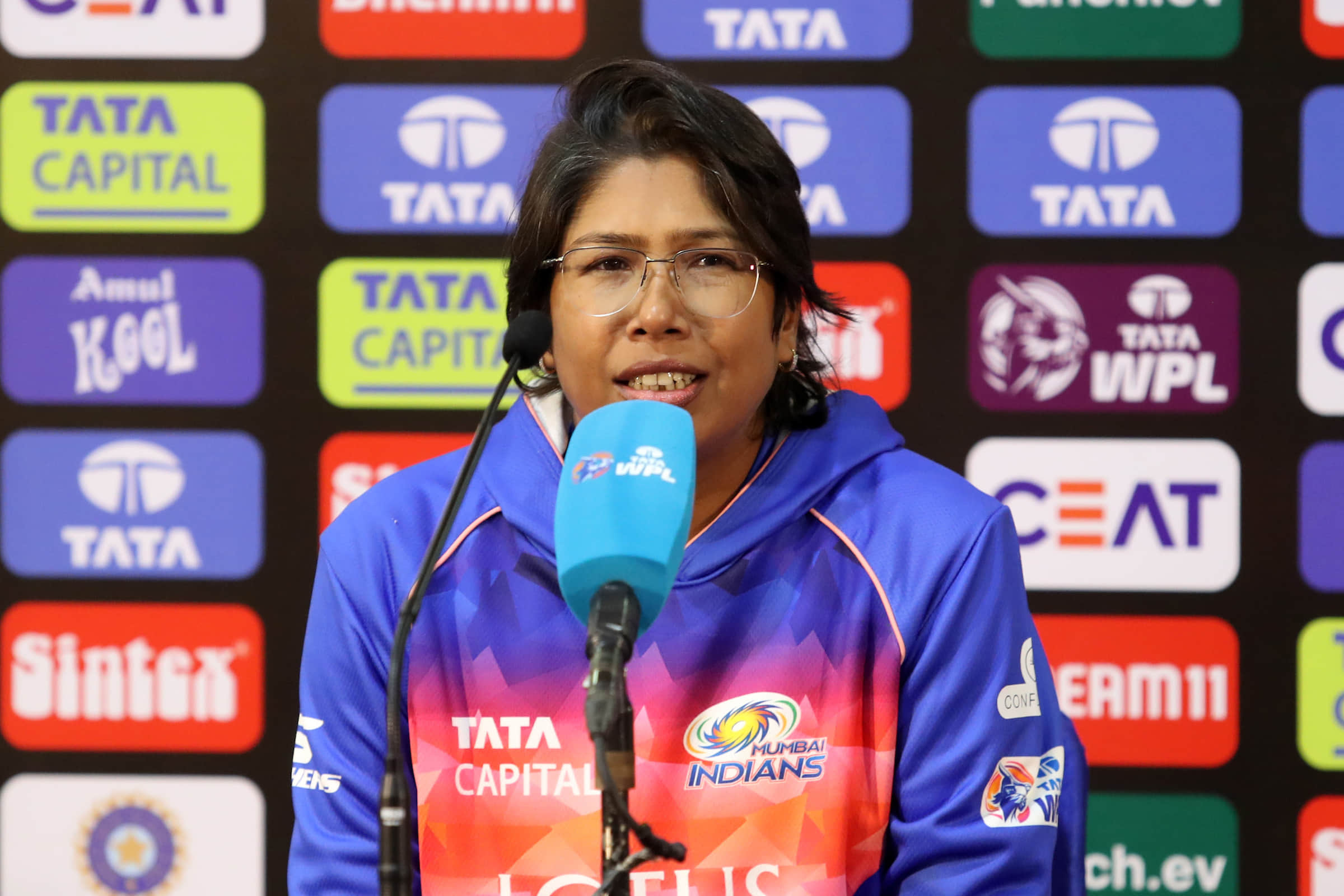 Jemi is down to earth and likes to learn new things : Jhulan Goswami