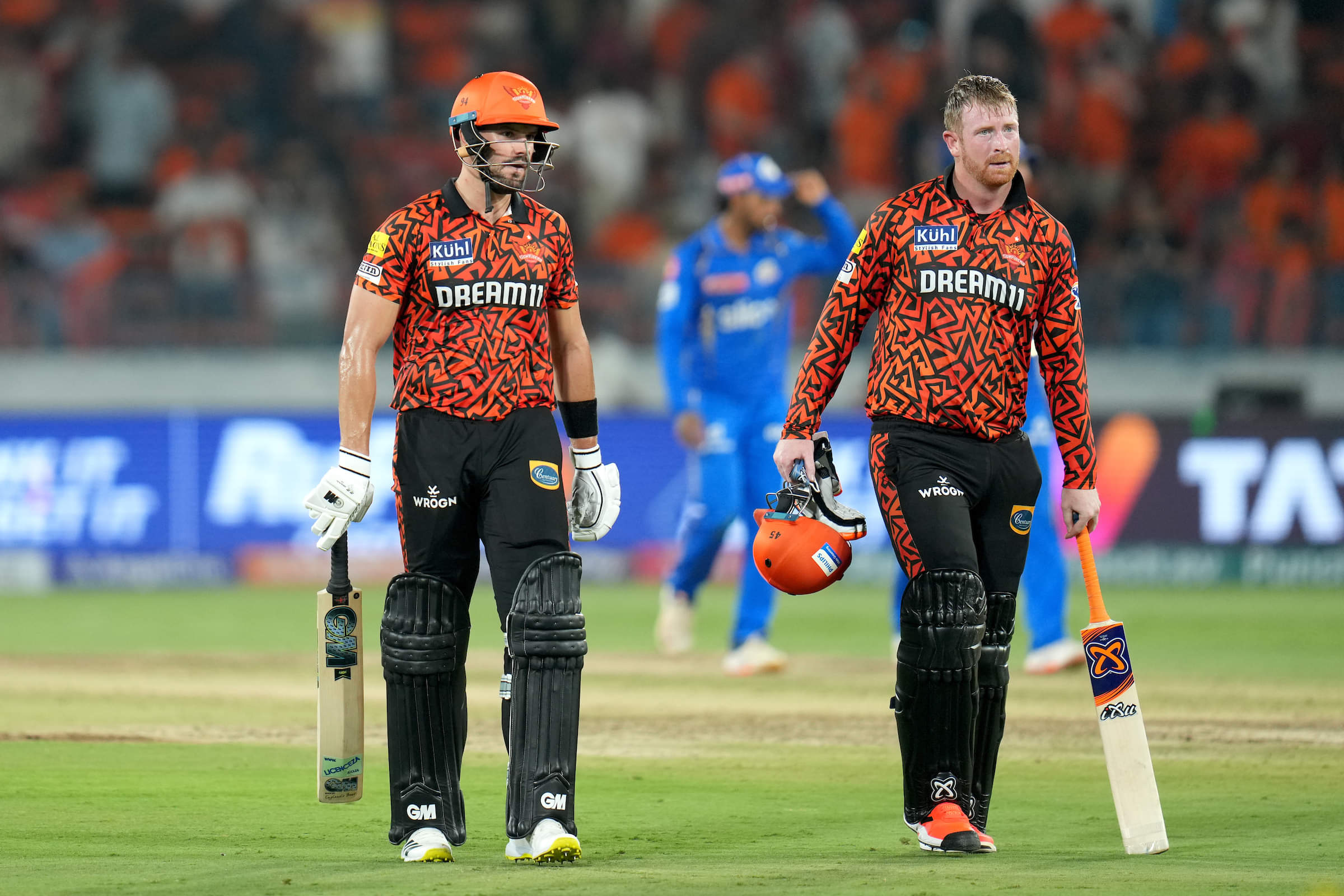 5 moments that shaped the six-hitting bout between SRH and MI
