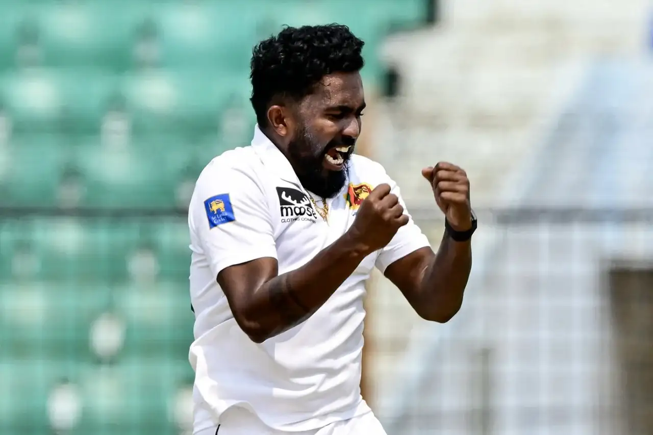 Sri Lanka on top after day three despite batting blues