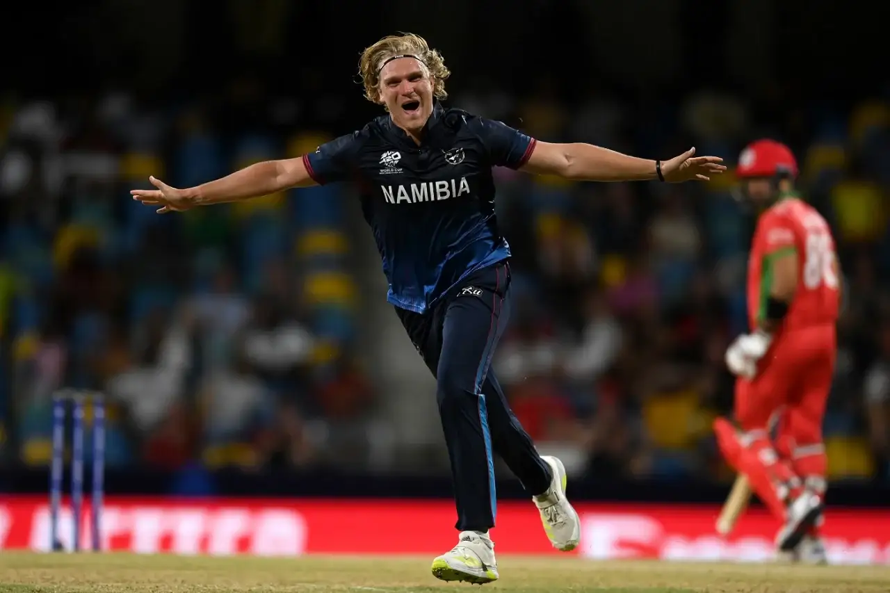 You want to strike early with the new ball: Ruben Trumpelmann