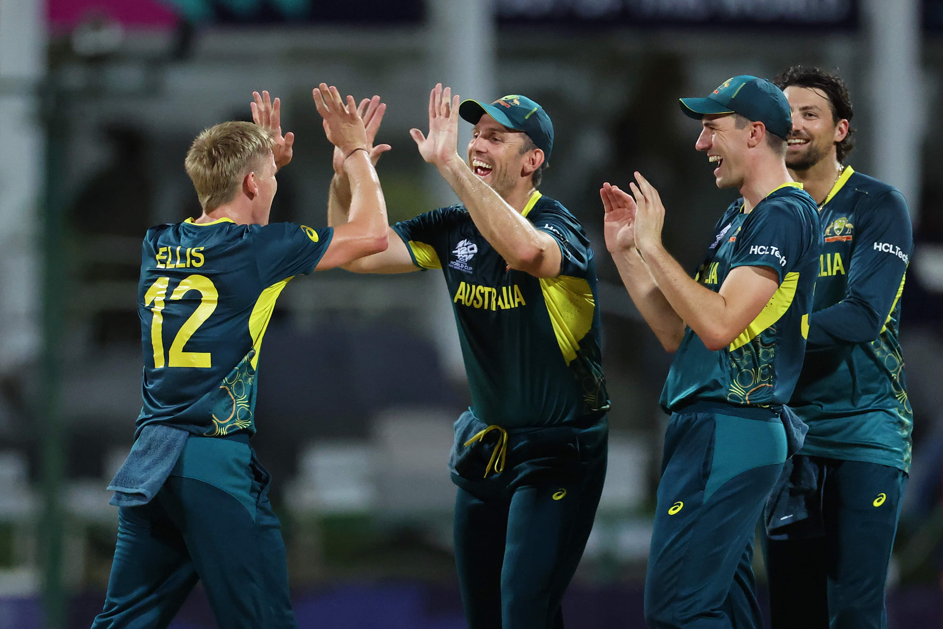 Australia shatter personal records to seal Super 8s qualification