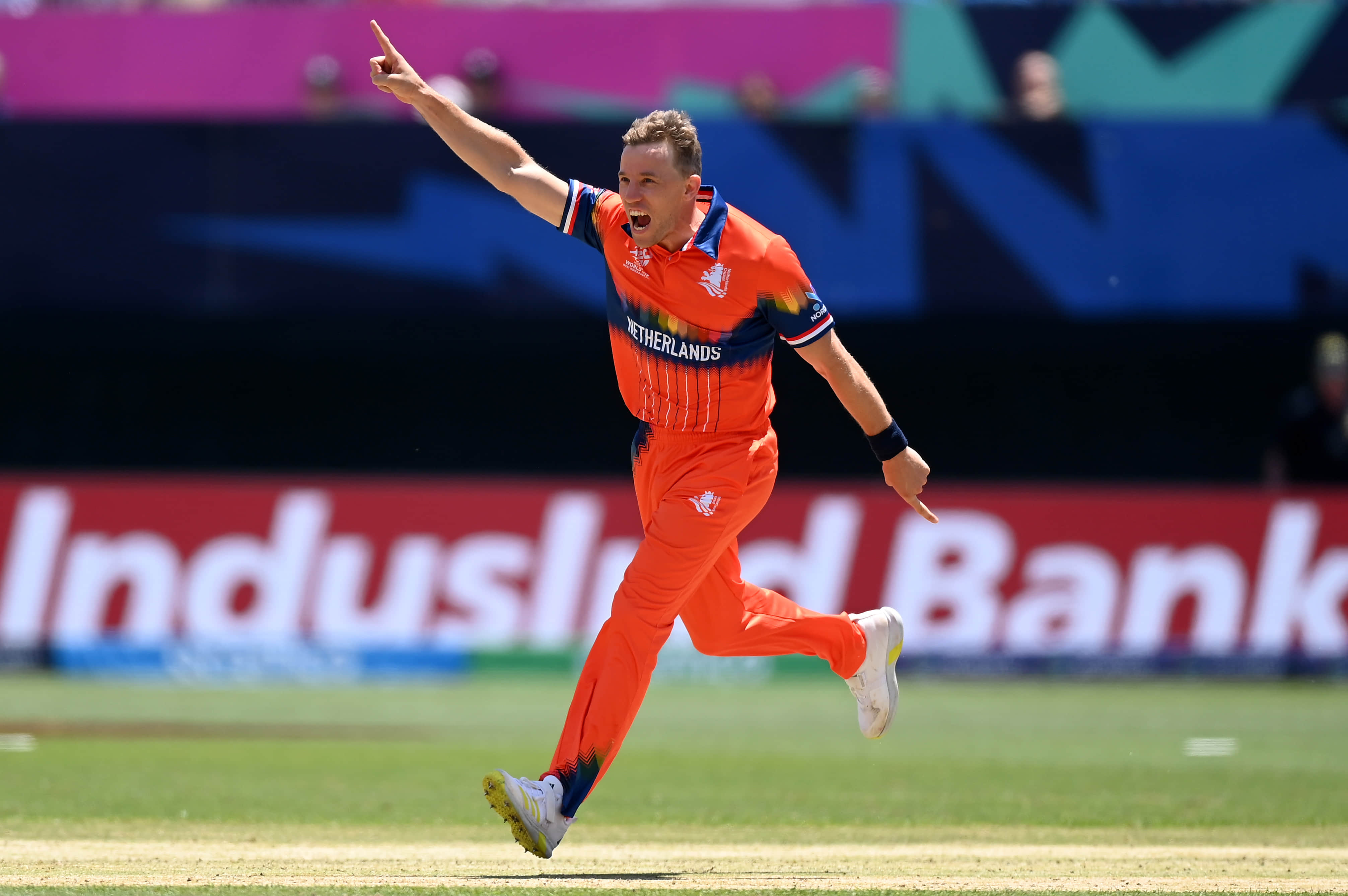 Van Beek hopes to put Cook, Domingo's Bangladesh knowledge to use