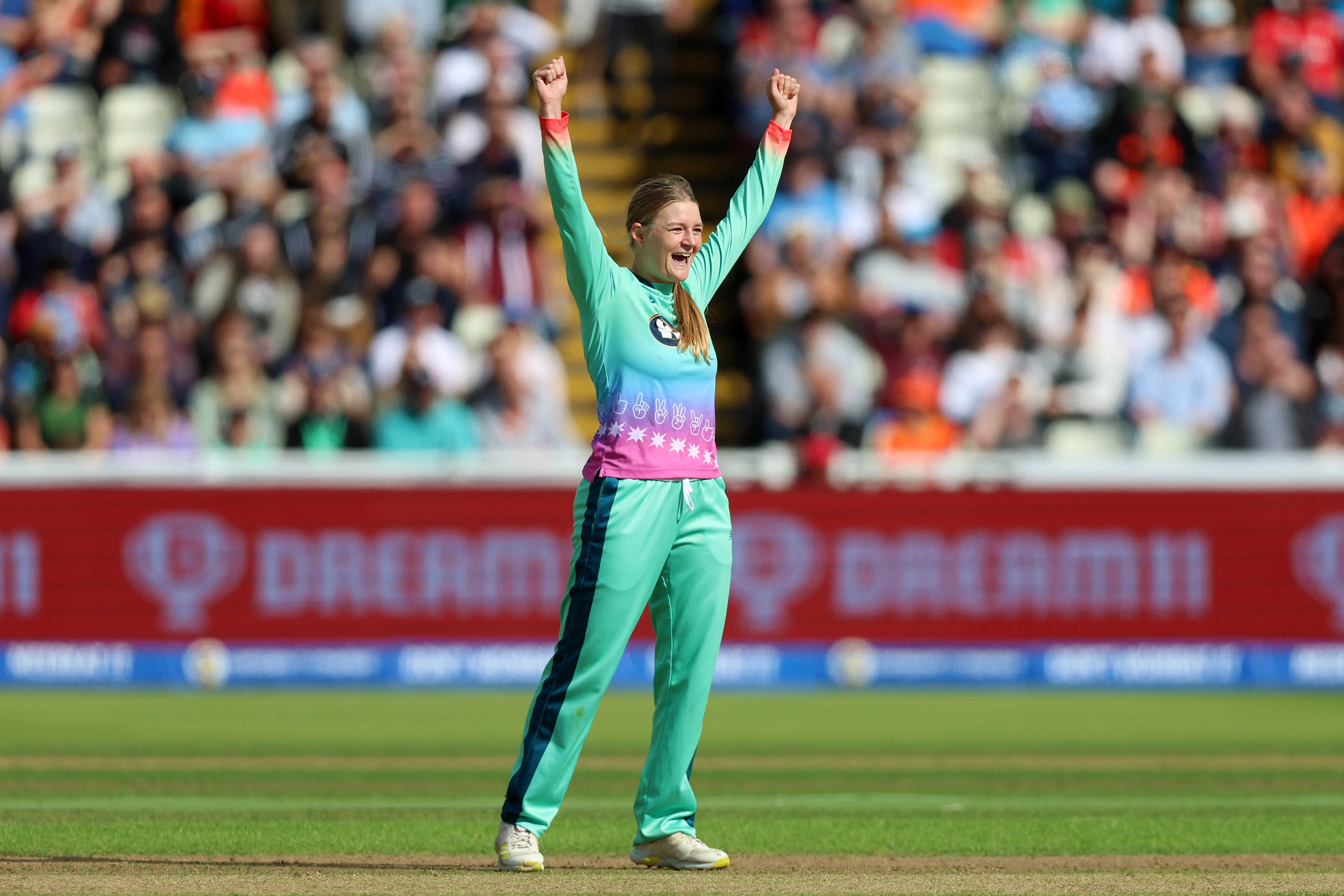 Ryana MacDonald-Gay added to England women’s squad for New Zealand ODIs