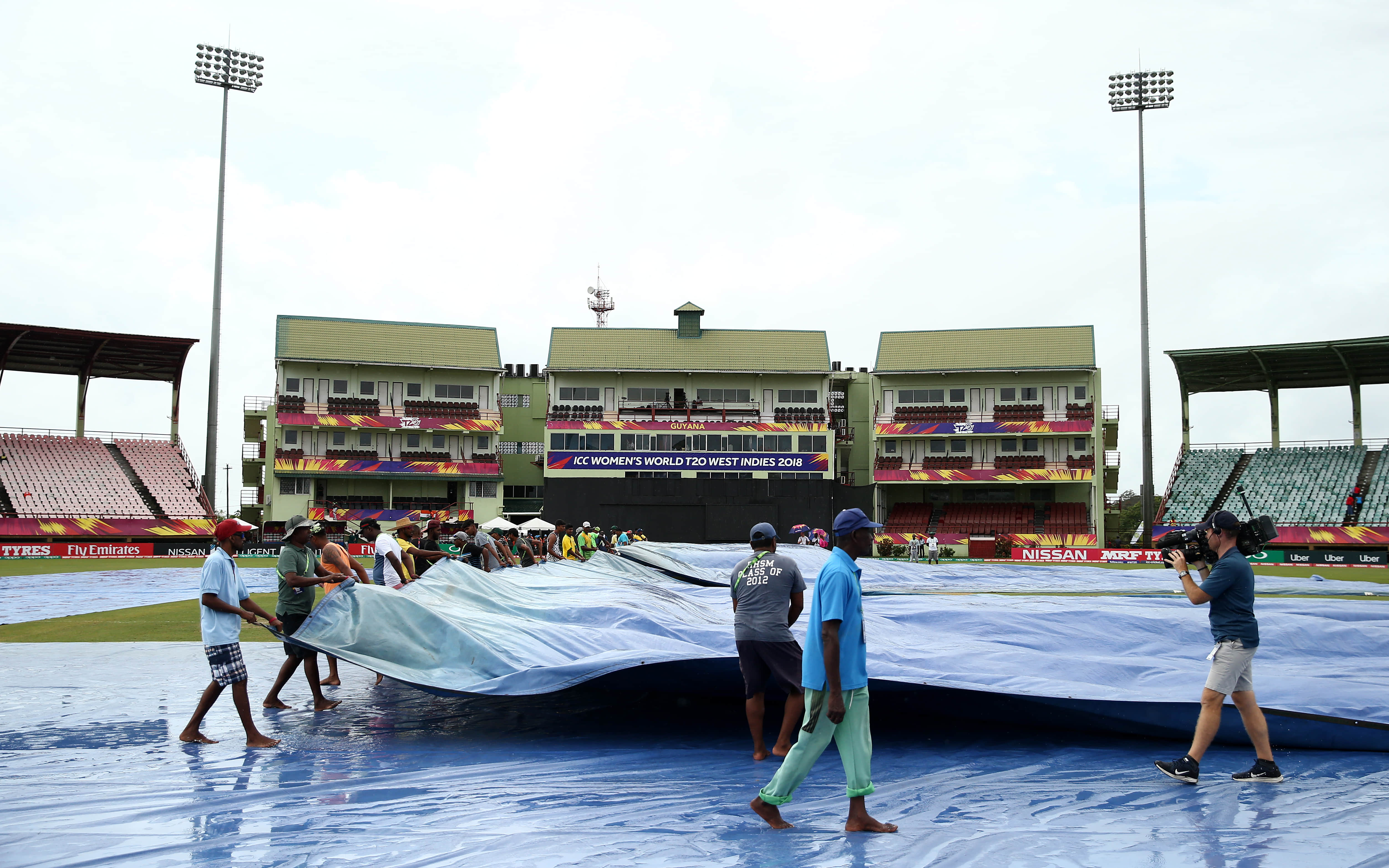 What happens if the India-England semi-final is washed out?