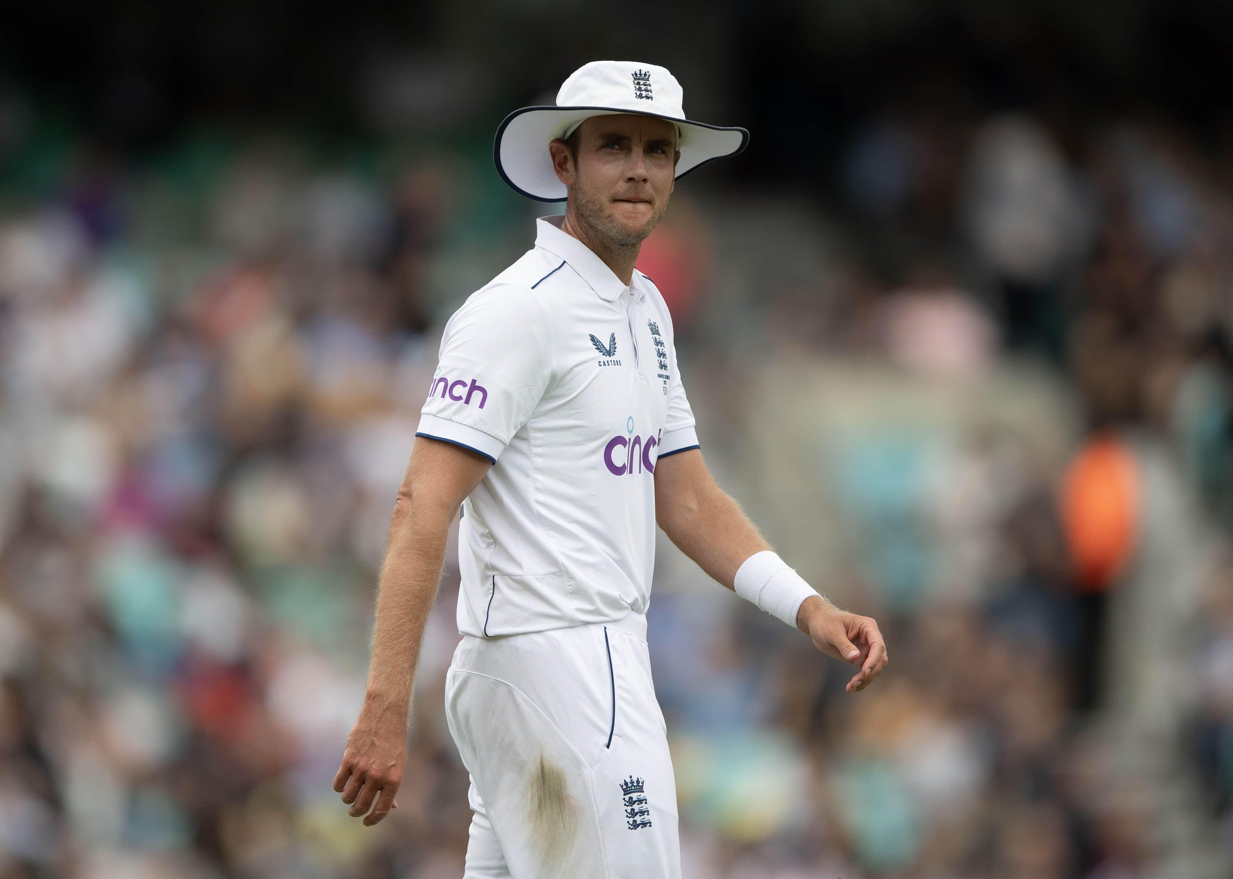 Broad, Gayle and Bravo among those awarded MCC lifetime membership