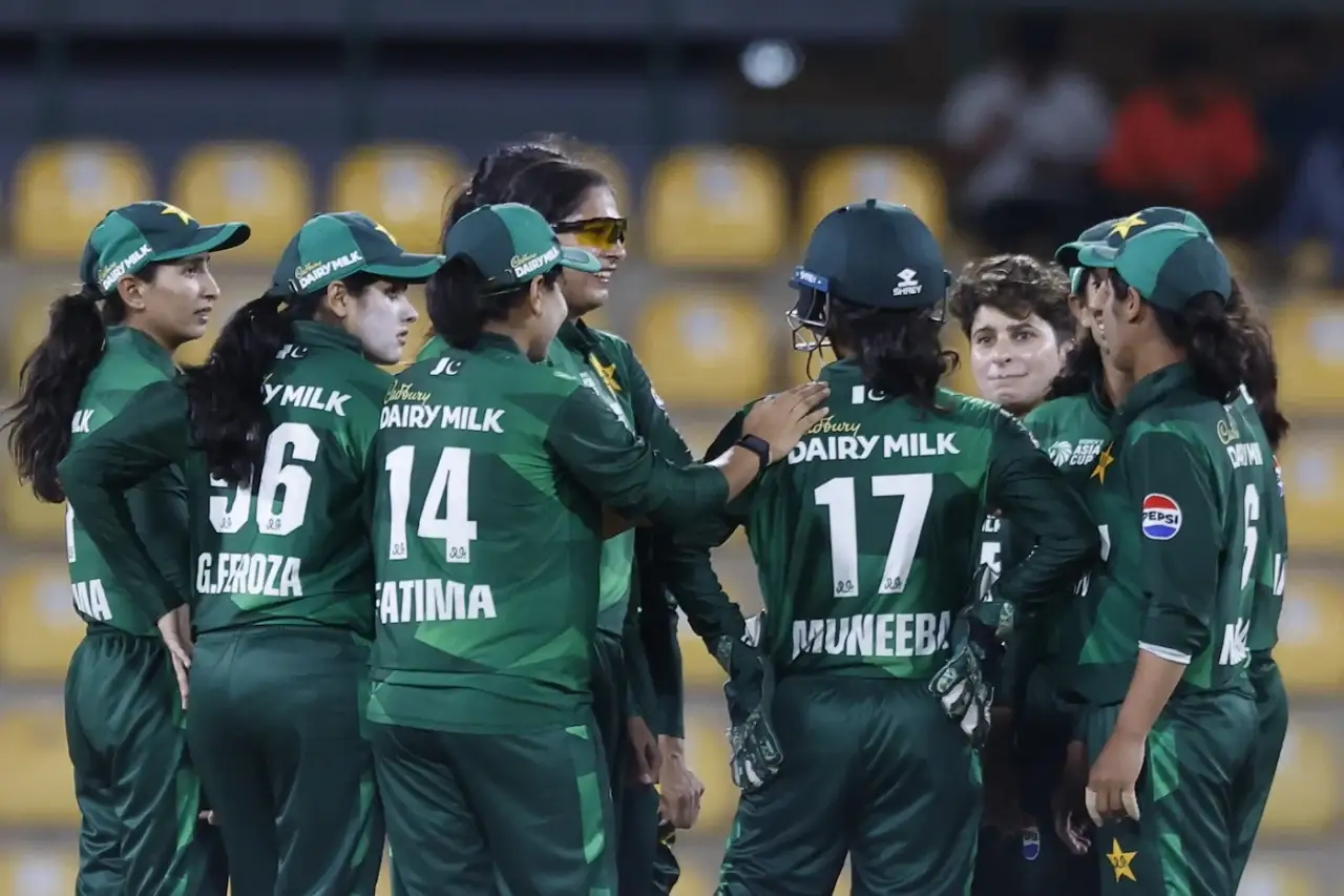 Pakistan keep Asia Cup hopes alive after triumphant win over Nepal
