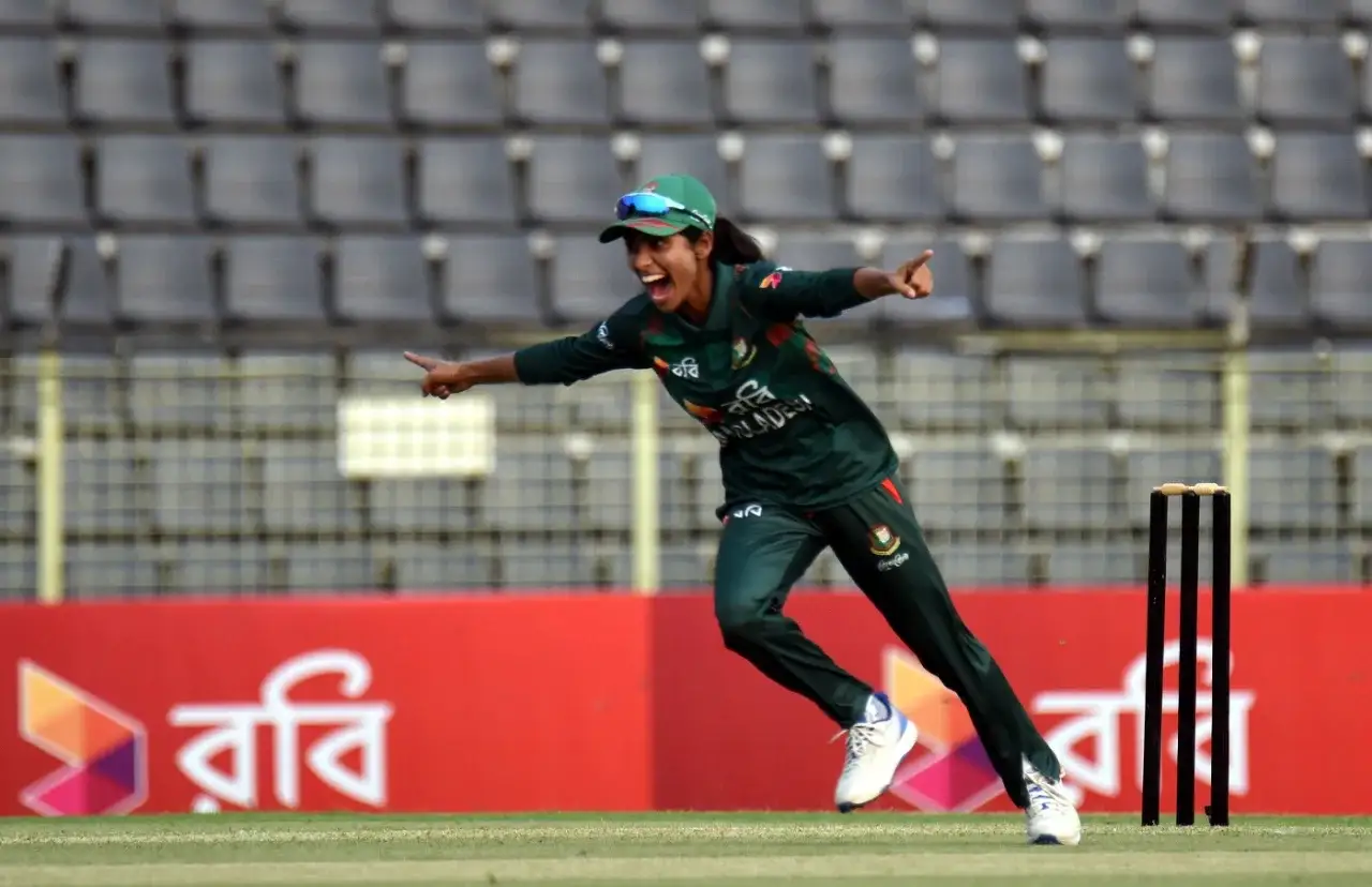 Rabeya Khan’s stunning spell helps Bangladesh get past Thailand