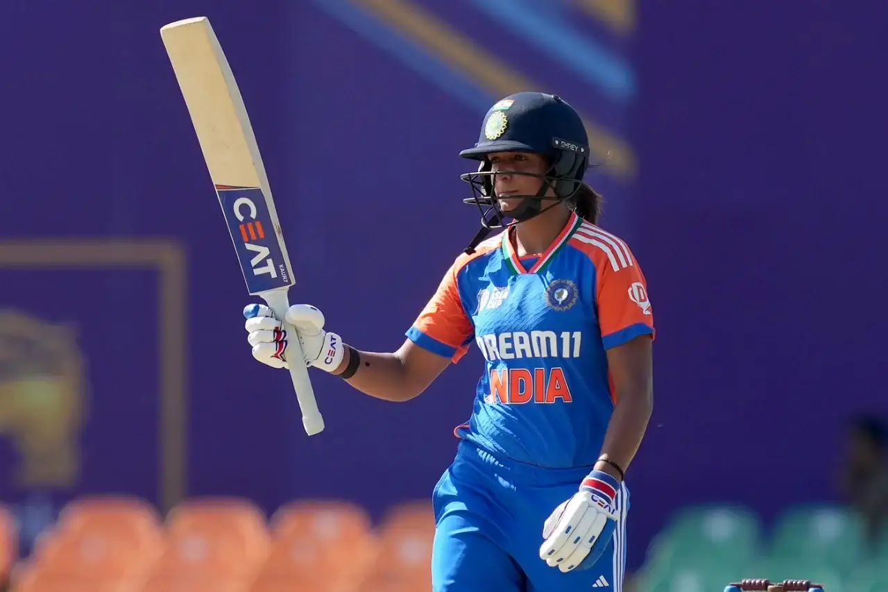 Harmanpreet Kaur returns as Bangladesh bat first in an all-important clash