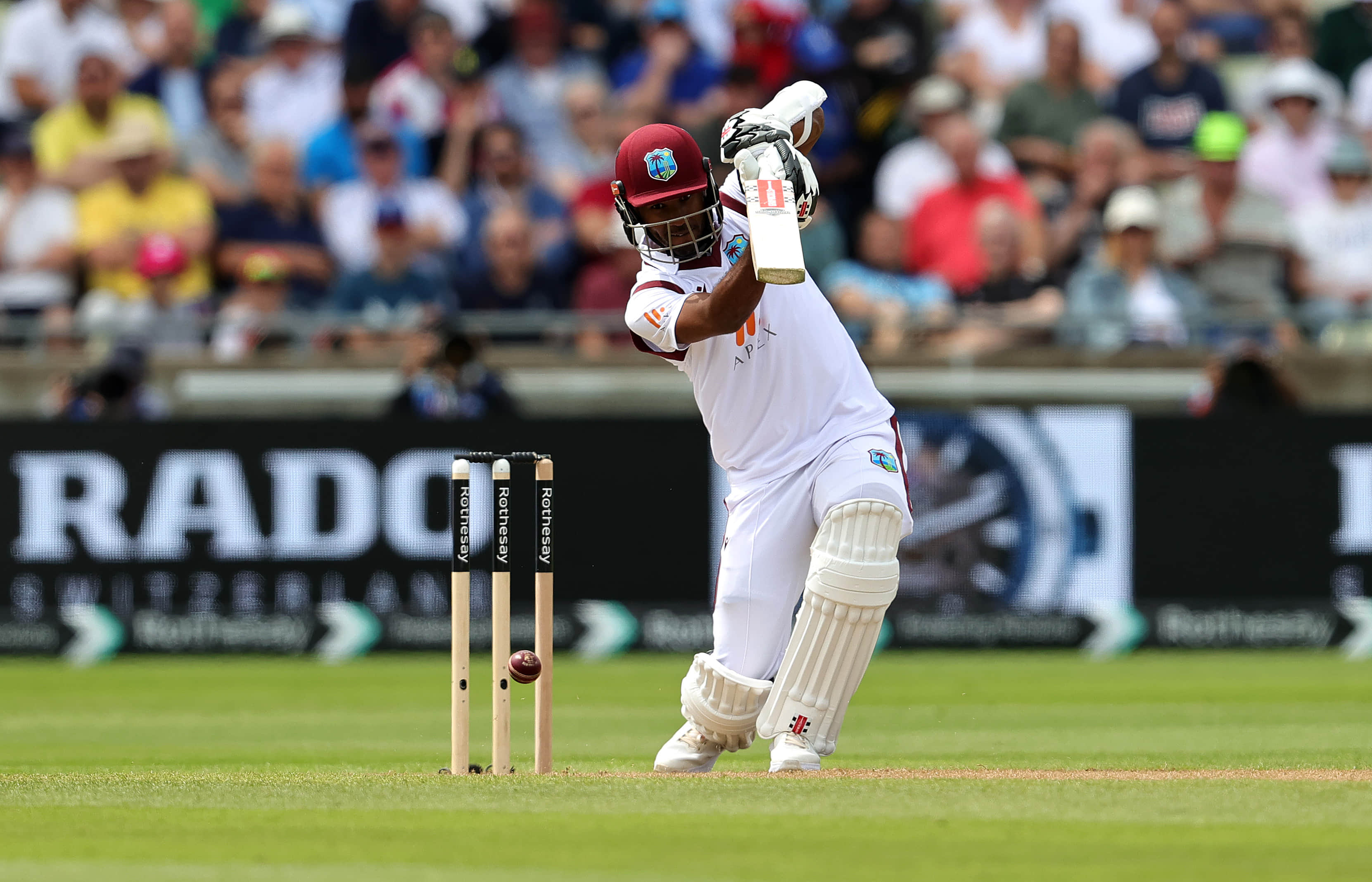 Free-flowing Brathwaite smashes joint second-fastest fifty of his Test career