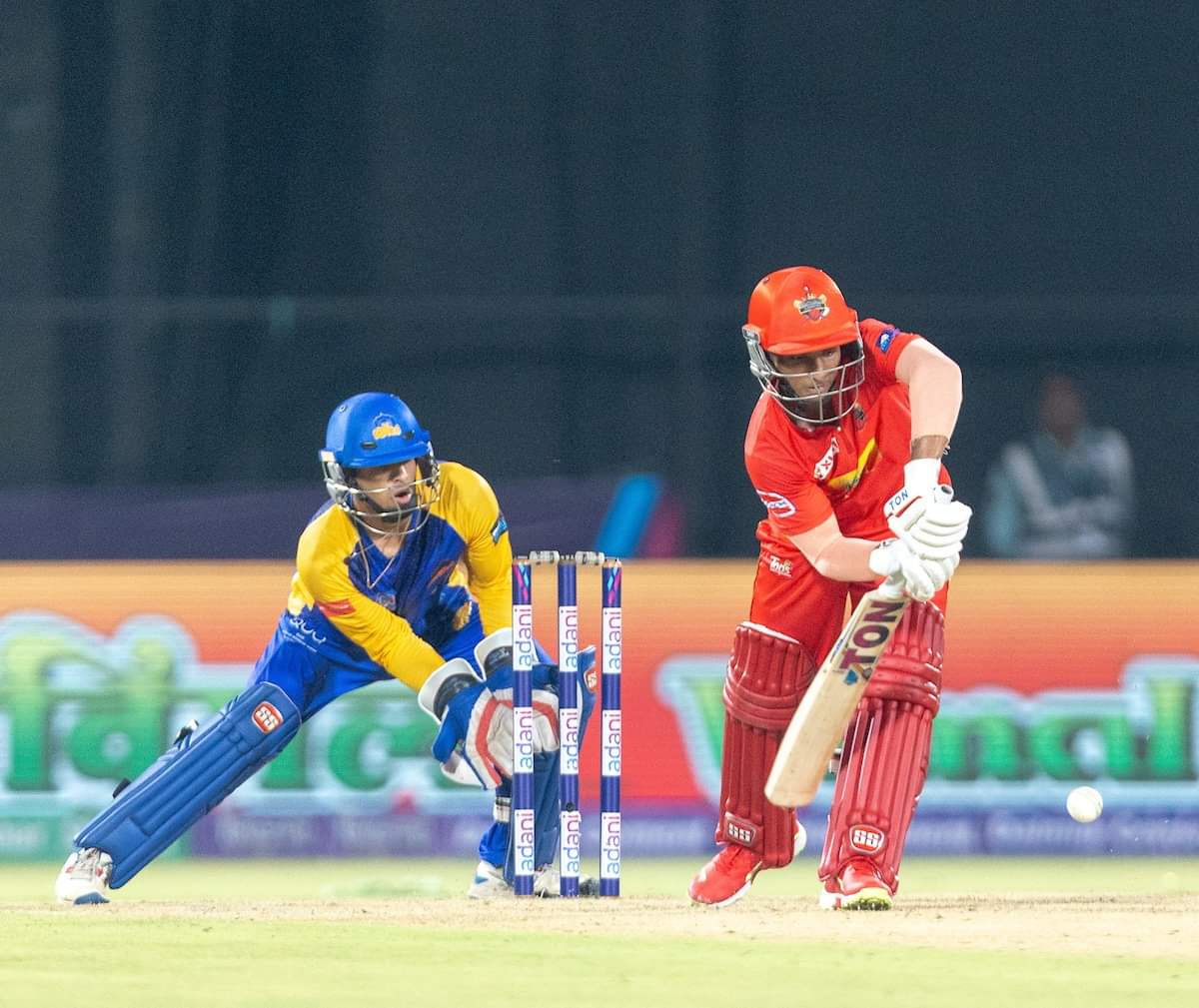 Watch: Rishabh Pant rolls his arm as South Delhi Superstarz beat Purani Dilli 6