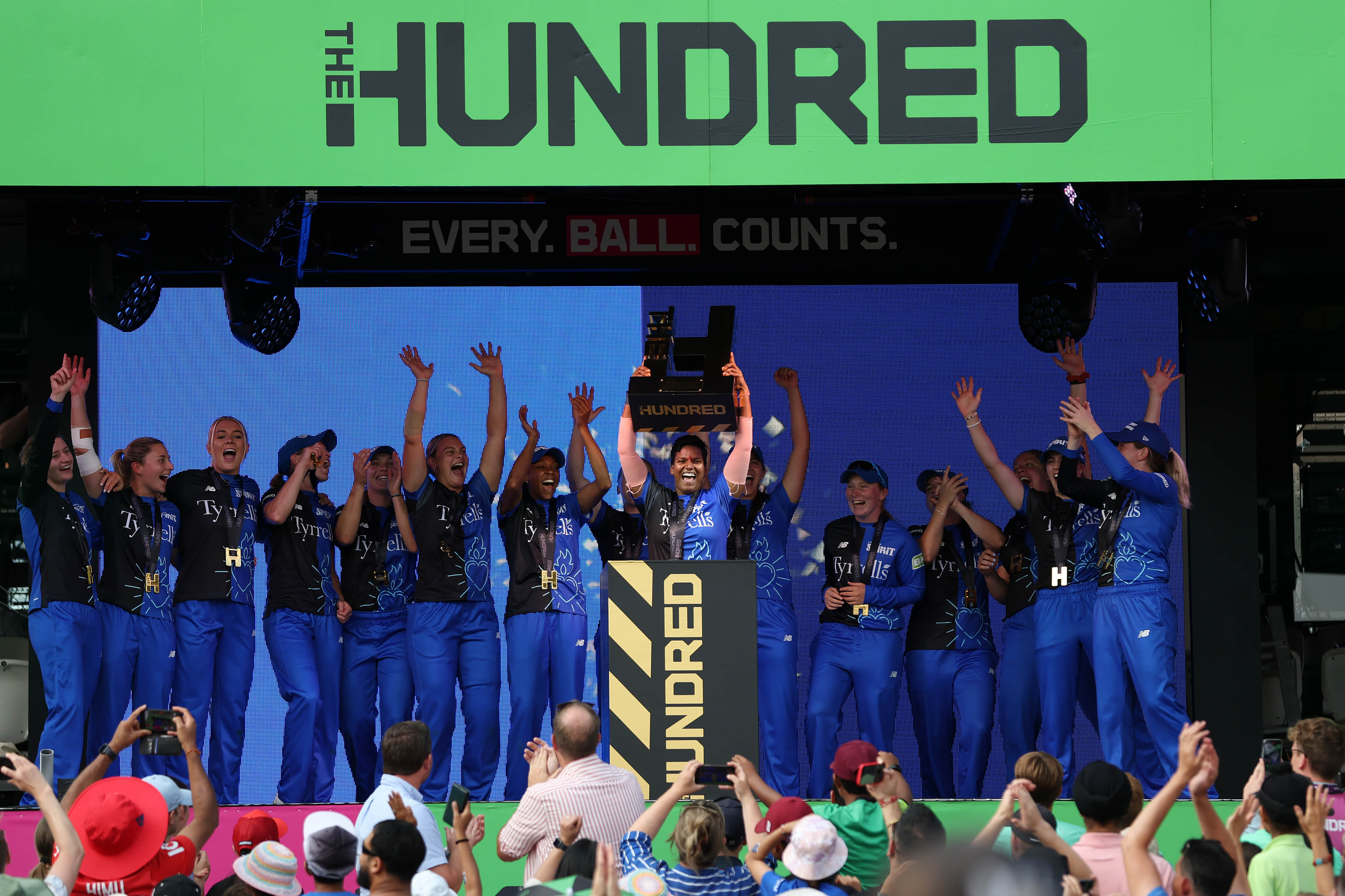 WATCH: Deepti Sharma's six seals maiden Women's Hundred trophy for London Spirit